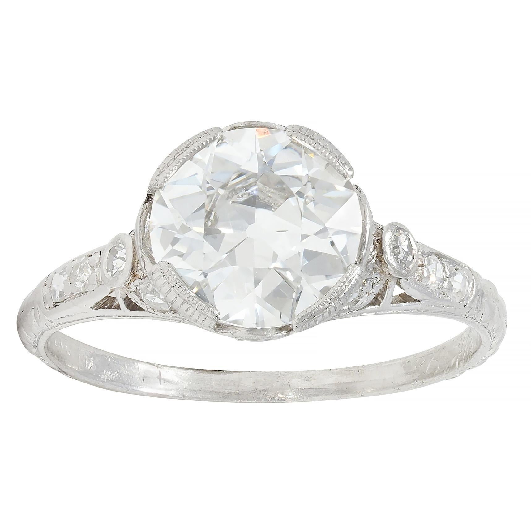 Bague de fiançailles de la Belle Époque avec nœud ancien en platine et diamant européen de 2,10 carats, certifié GIA en vente 3