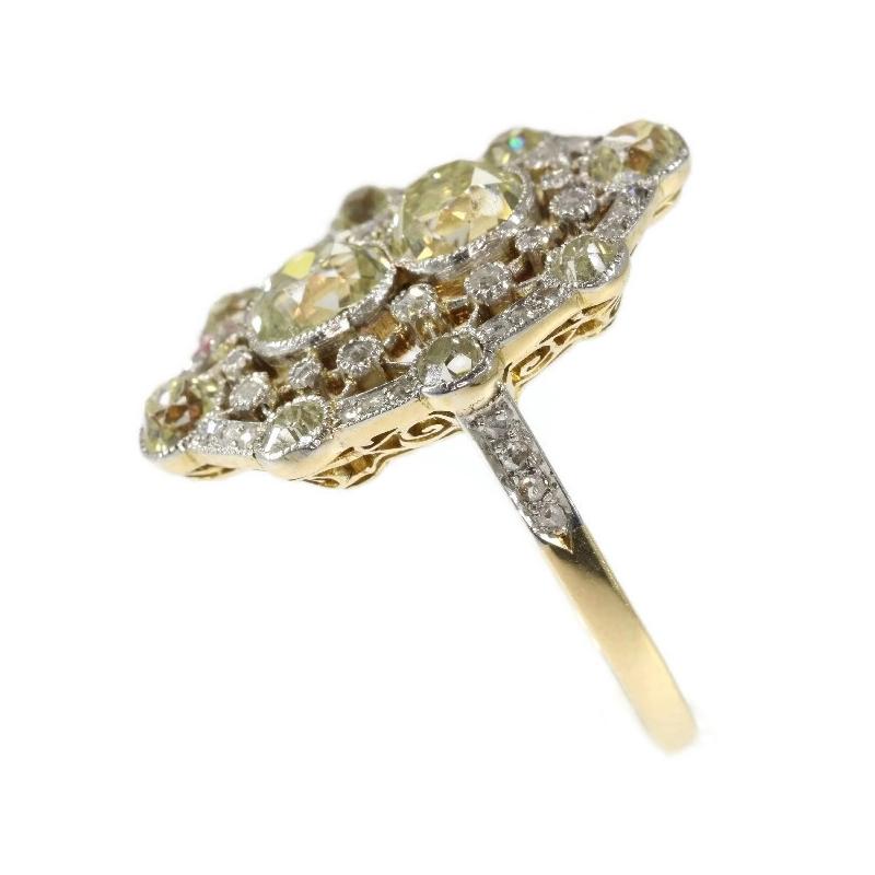 Belle Époque 2.20 Carat Fancy Yellow Diamond 18 Karat Gold Engagement Ring For Sale 3