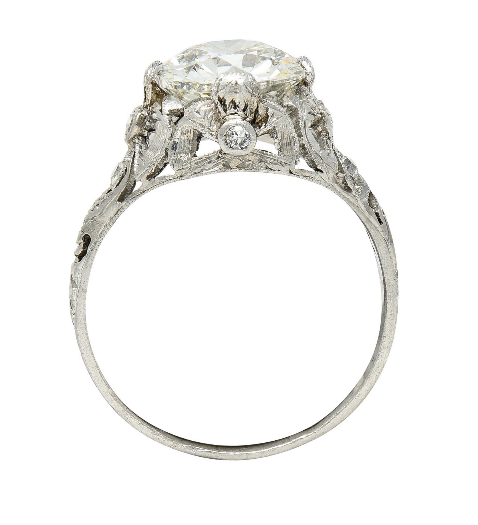 Belle Epoque 2.97 Carats European Diamond Platinum Bow Antique Engagement Ring For Sale 1