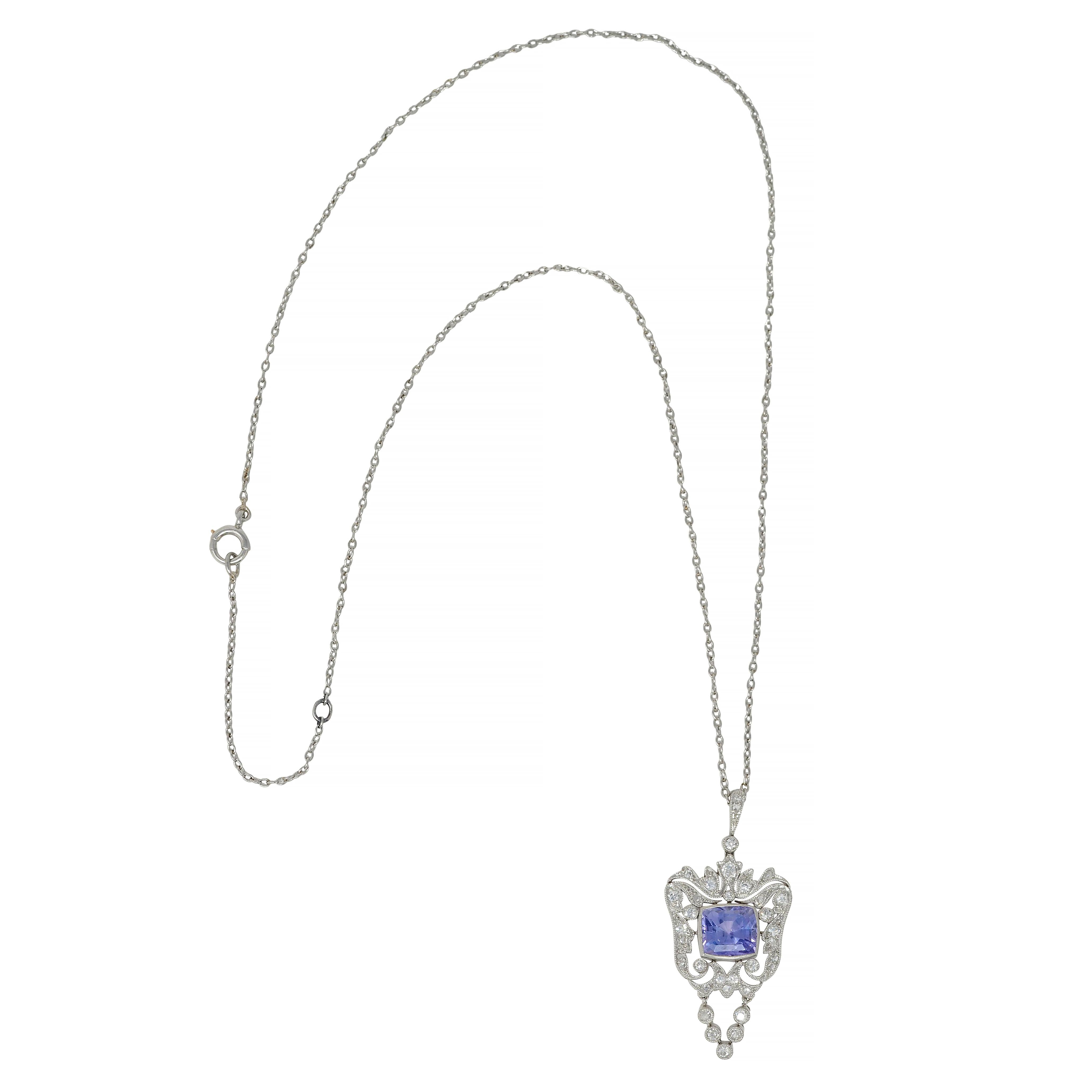 Taille coussin Belle Époque 4.04 CTW No Heat Ceylon Sapphire Diamond Platinum Drop Necklace GIA en vente