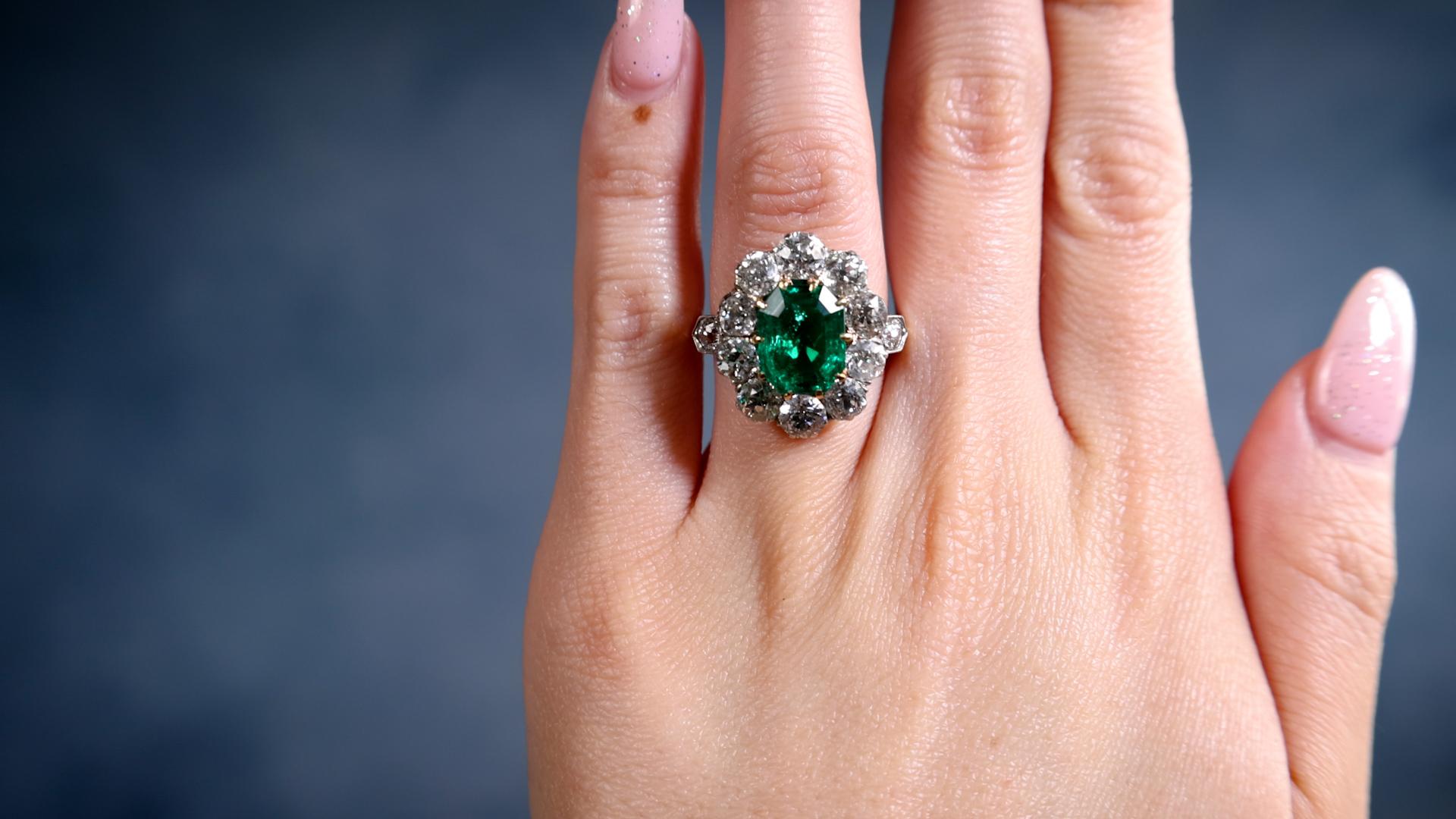 Belle Époque AGL 2,97 Karat kolumbianisches unbedeutendes Öl 18k Platin Ring (Alteuropäischer Schliff)