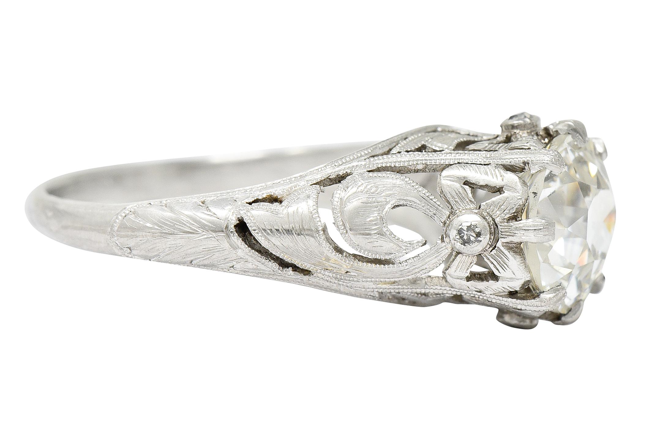 Belle Époque Antique 1.88 Carats Diamond Platinum Bow Engagement Ring GIA In Excellent Condition For Sale In Philadelphia, PA