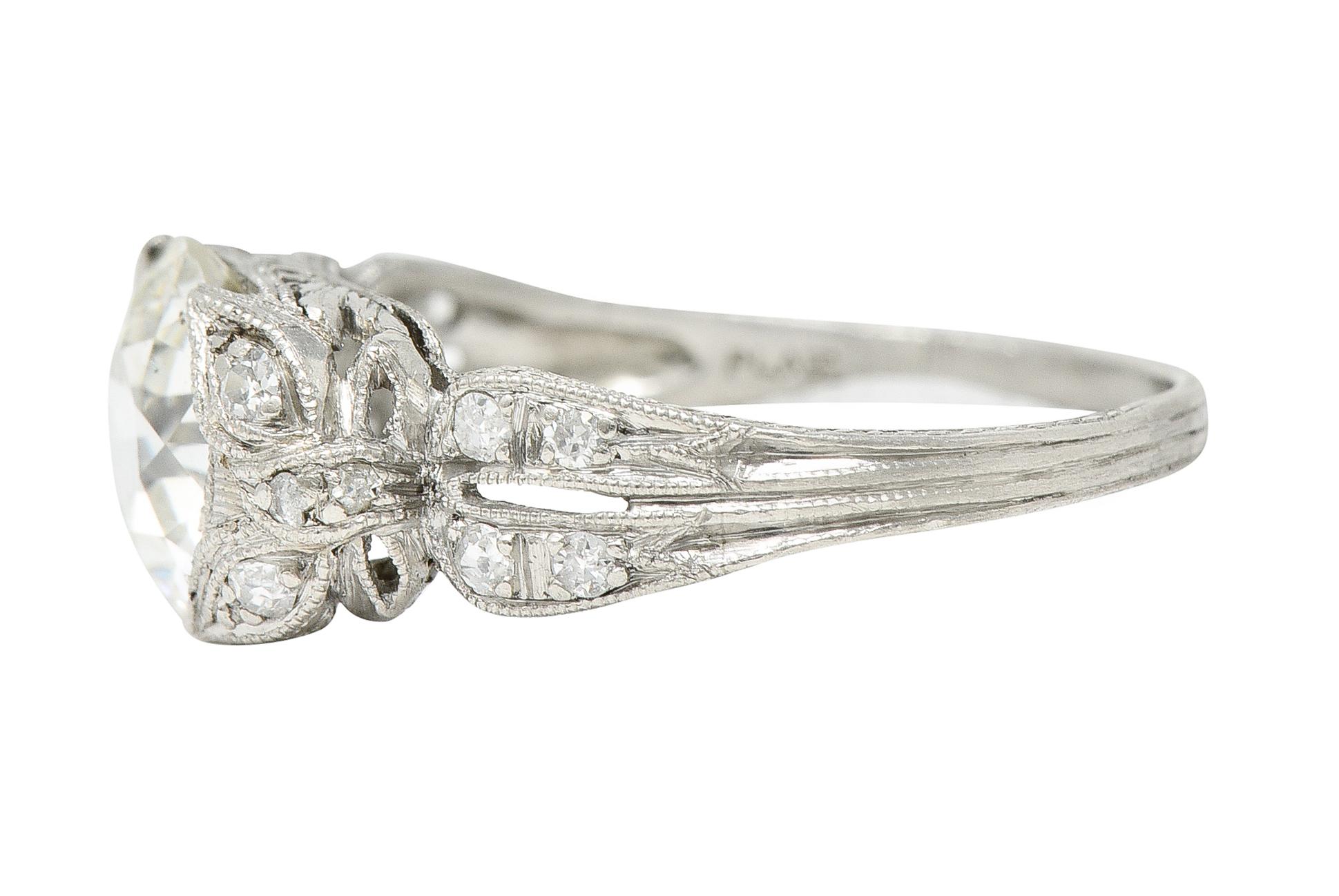 Belle Epoque Antiker 2,28 Karat alter europäischer Diamant Platin Verlobungsring im Zustand „Hervorragend“ im Angebot in Philadelphia, PA