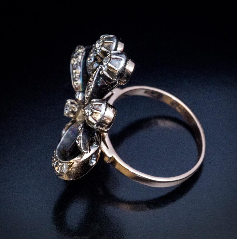 Belle Epoque Antiker Diamant-Schleifenring  im Zustand „Hervorragend“ im Angebot in Chicago, IL