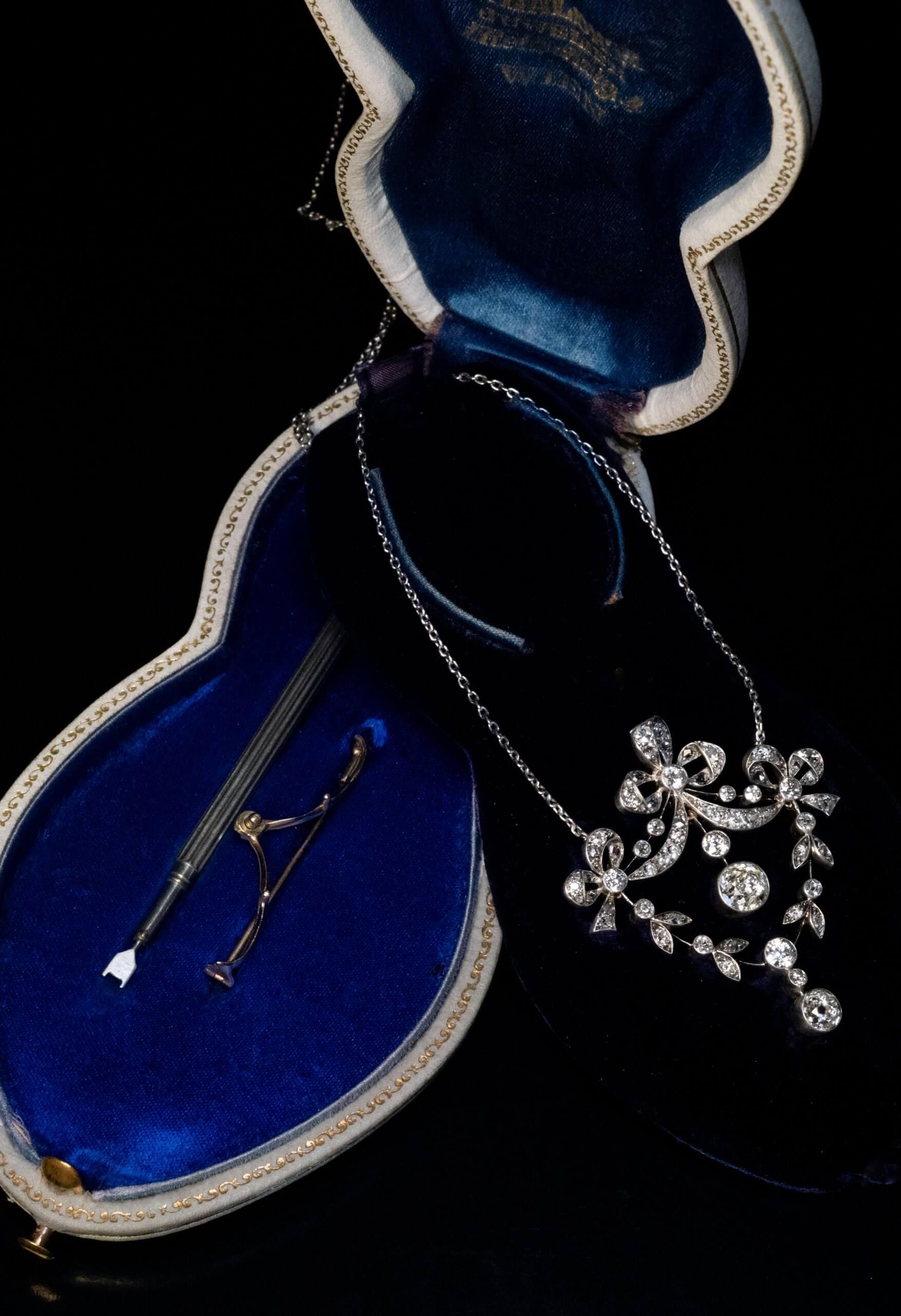 Belle Époque Belle Epoque Antique Diamond Brooch Necklace For Sale