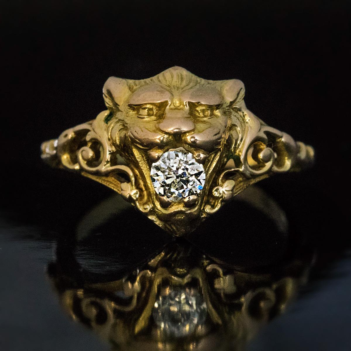 Victorian Belle Époque Antique Diamond Gold Lion Ring