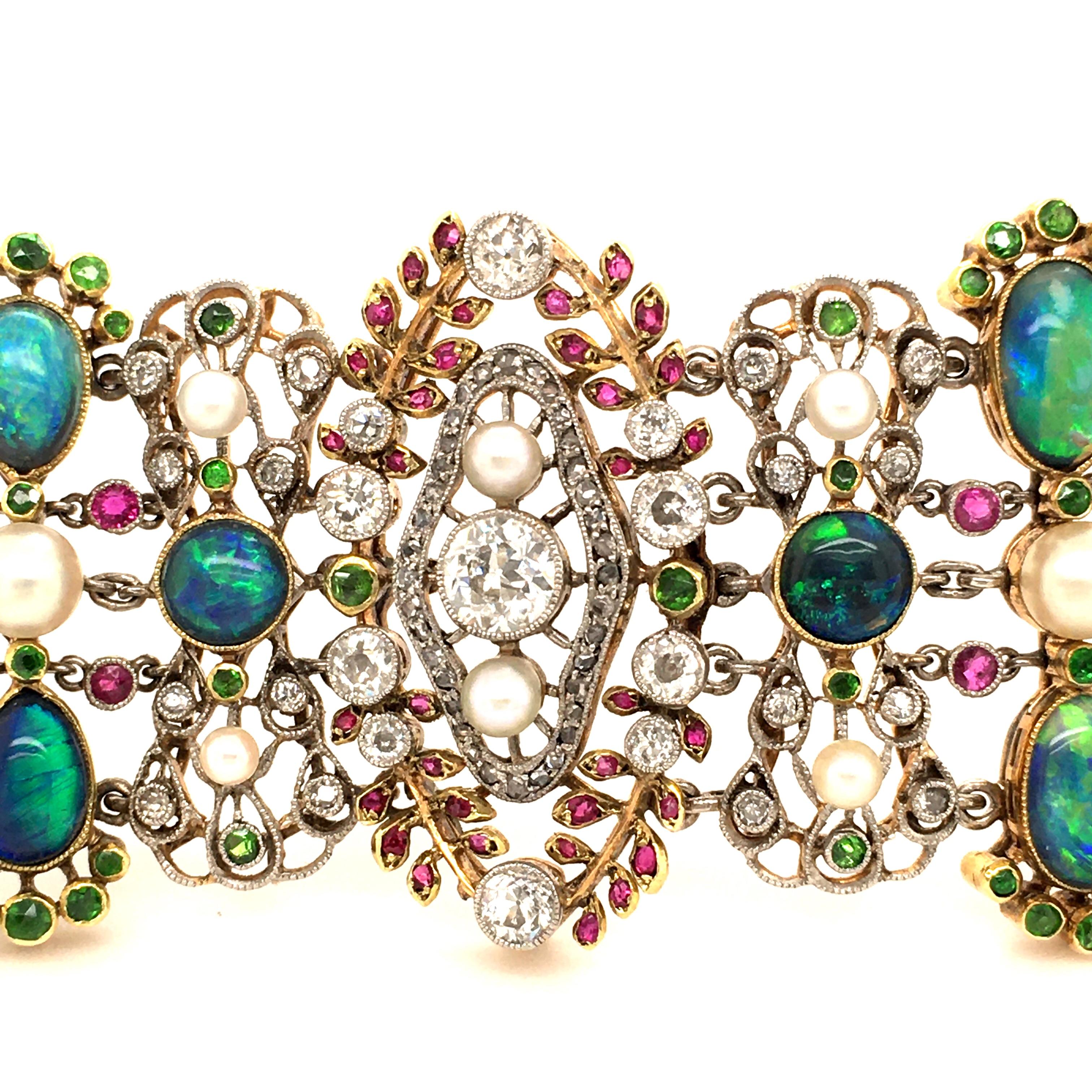 Belle Époque/Art Nouveau Bracelet with Opals, Pearls and Diamonds by Rothmuller For Sale 6