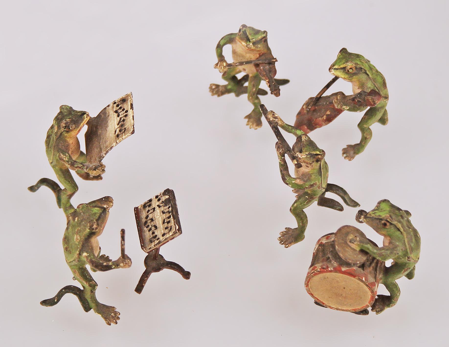 Belle Époque Austrian/Viennese Group of Bronze Sculptures of Band/Musician Frogs In Fair Condition For Sale In North Miami, FL