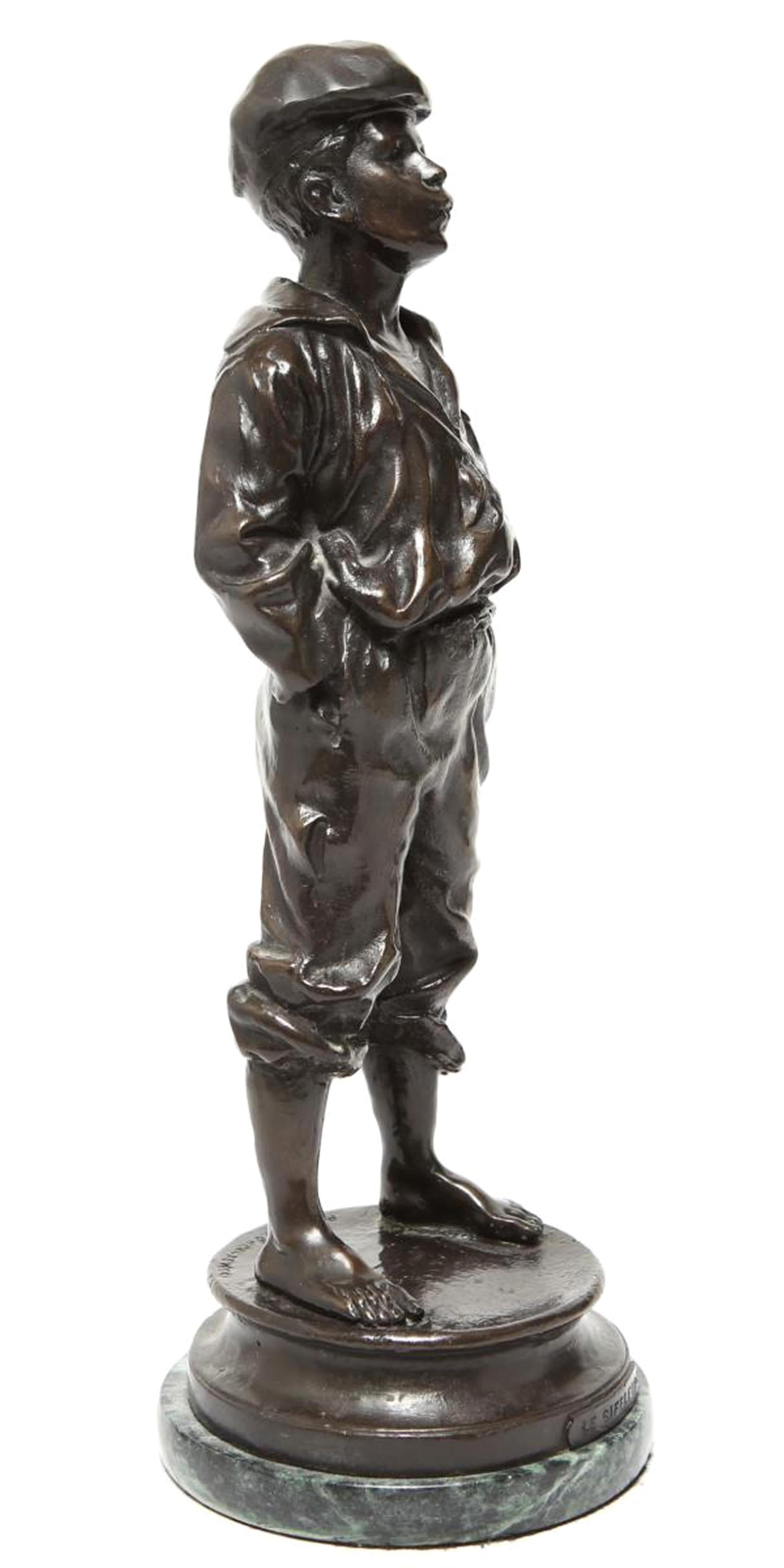 Belle Époque bronze sculpture titled 'Le Siffleur' (The Whistler), after Karl P. Kowalczewski (polish 1876-1927) depicting a whistling barefooted young boy in early 20th century garb with hands in pockets. The base is incised 