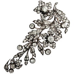 Antique Belle Époque circa 1880, 20.35 Ct Old Mine Cut Diamond Gold Floral Spray Brooch