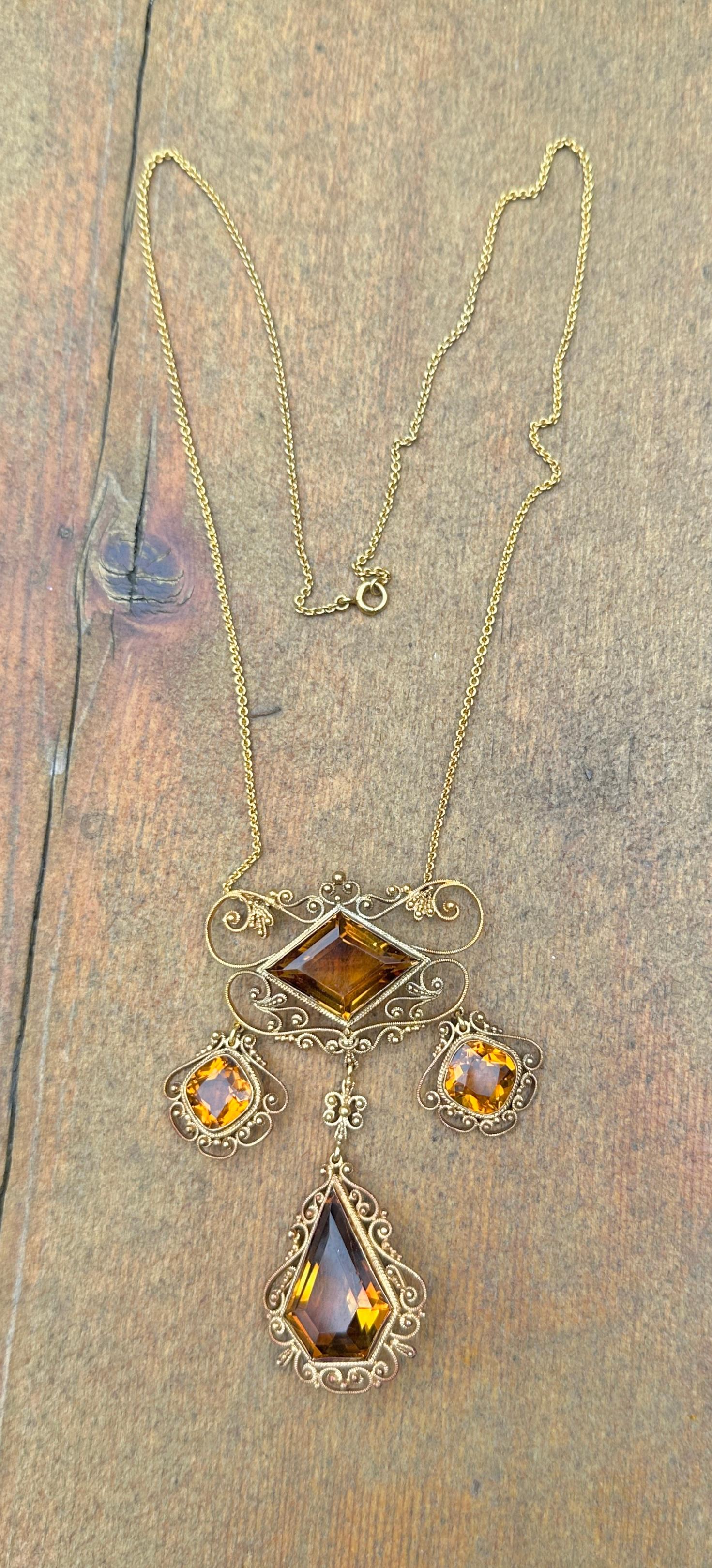 Belle Epoque Citrine Pendant Necklace Antique Victorian 14 Karat Gold Circa 1860 In Good Condition For Sale In New York, NY