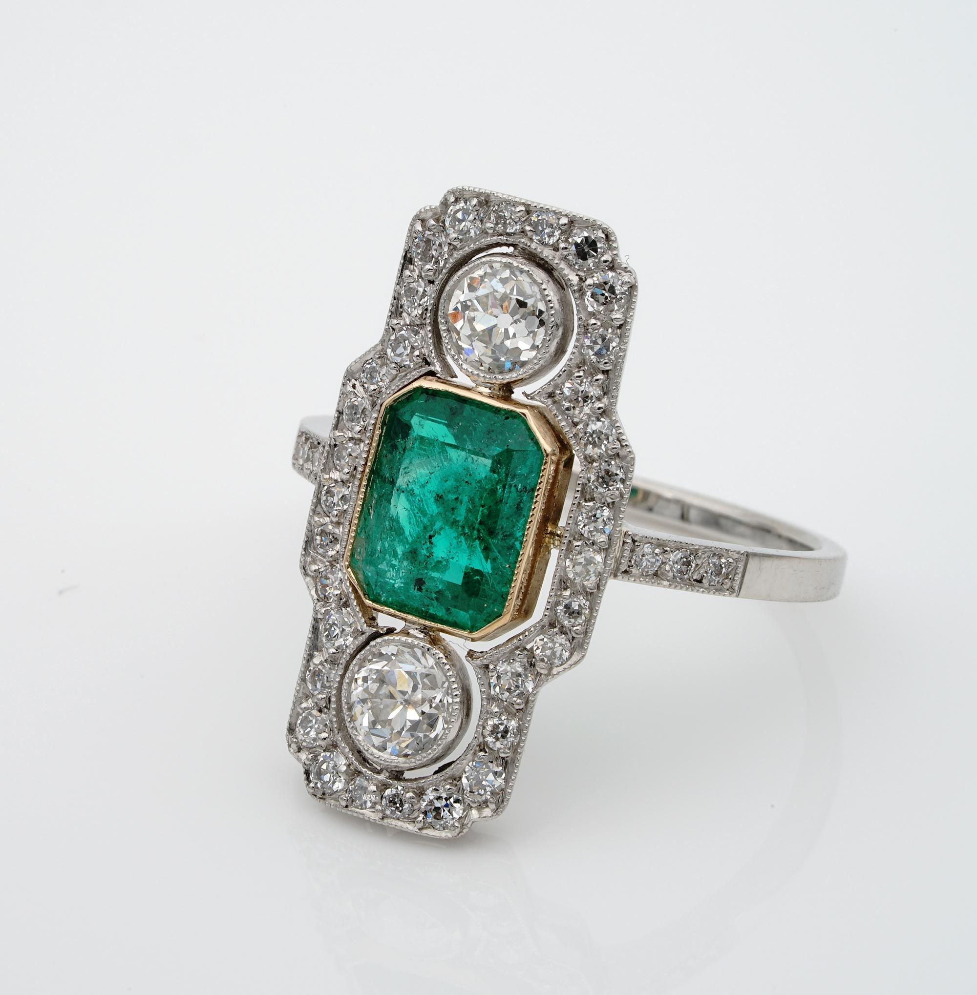 Women's Belle Époque Colombian Emerald Diamond Rare Platinum Ring For Sale