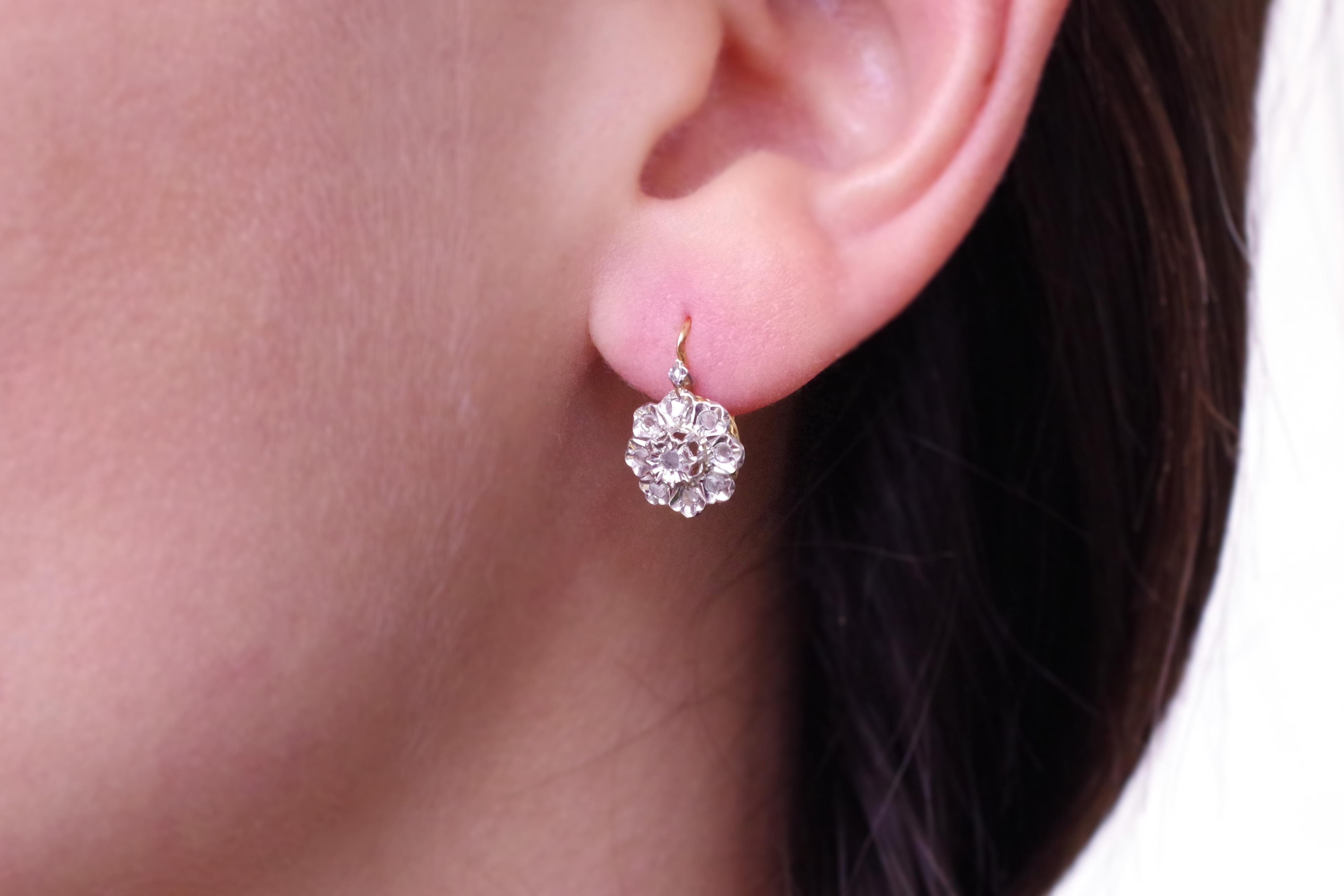 Belle Epoque diamond earrings in 18 karat yellow gold and platinum 1