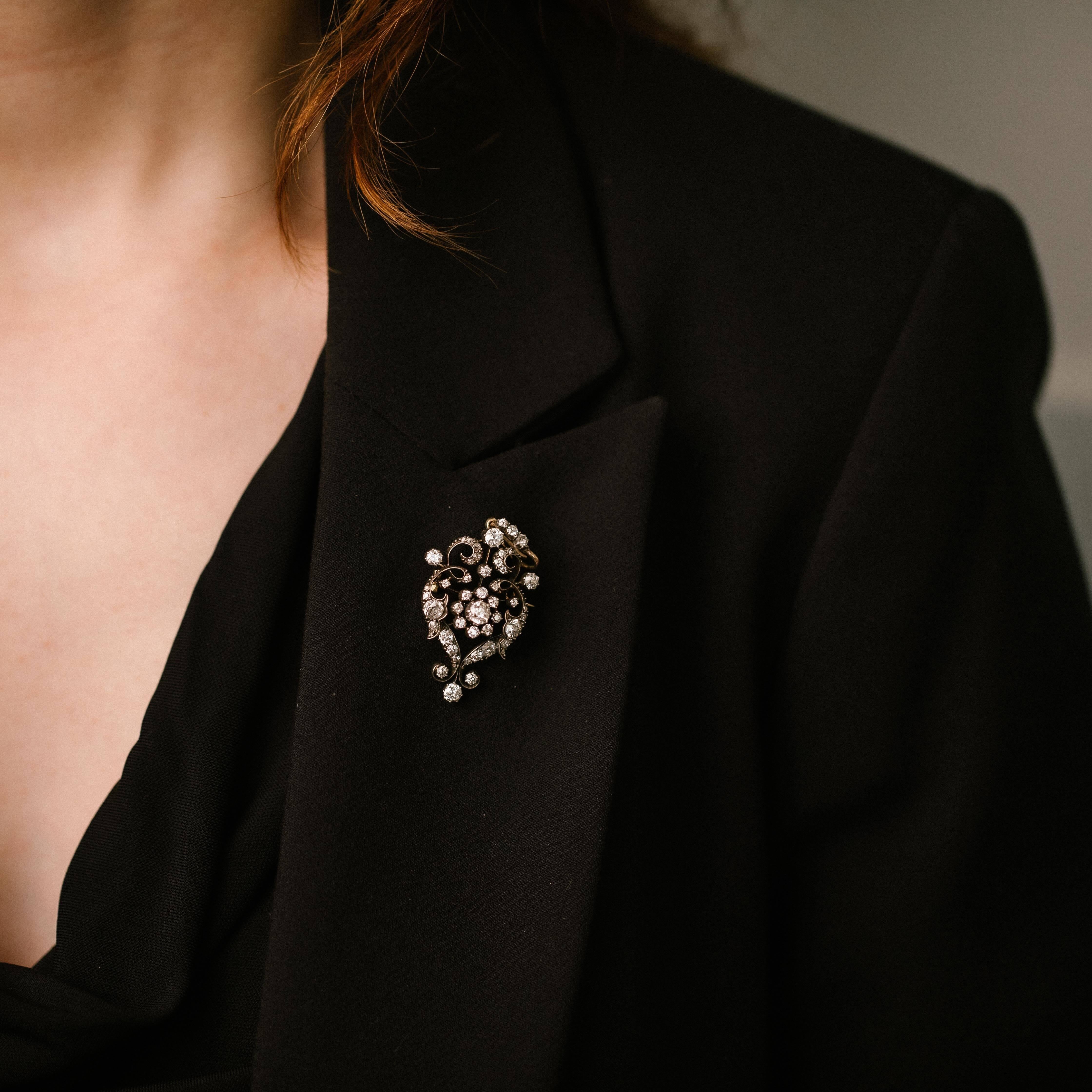 Mixed Cut Belle Epoque Diamond Pendant Brooch Circa 1900s For Sale