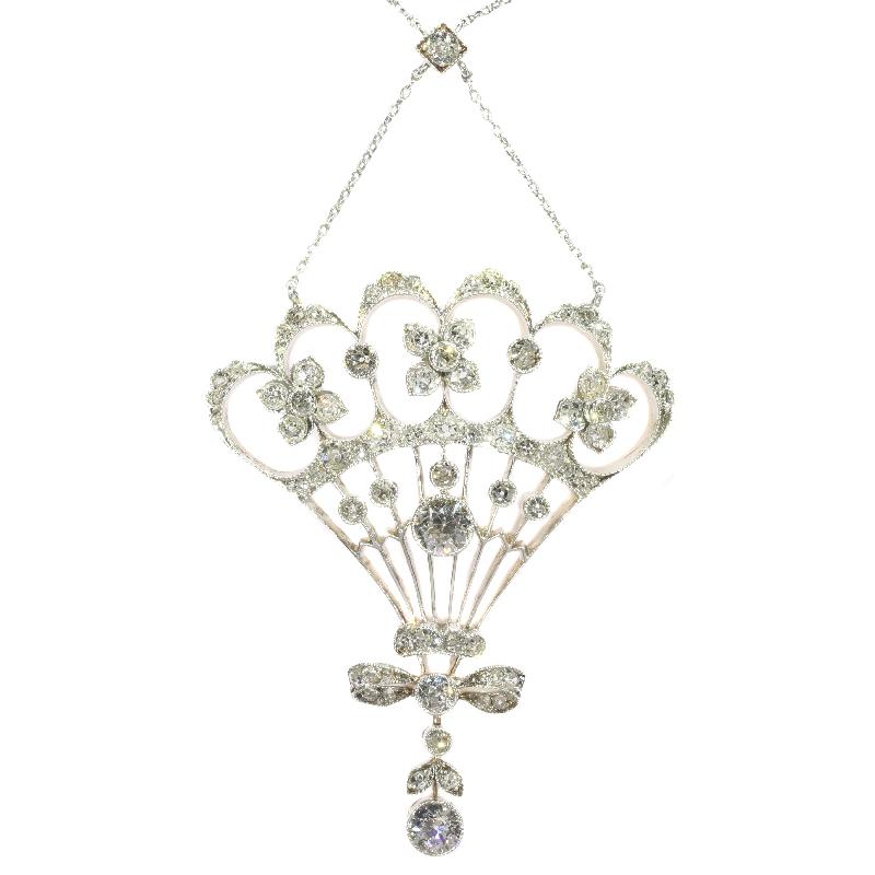 Antique jewelry object group: pendant on chain

Condition: very good condition

Do you wish for a 360° view of this unique jewel?
Just send us your request and we’ll give you the direct link to the videoclip showing this treasure’s full splendour as