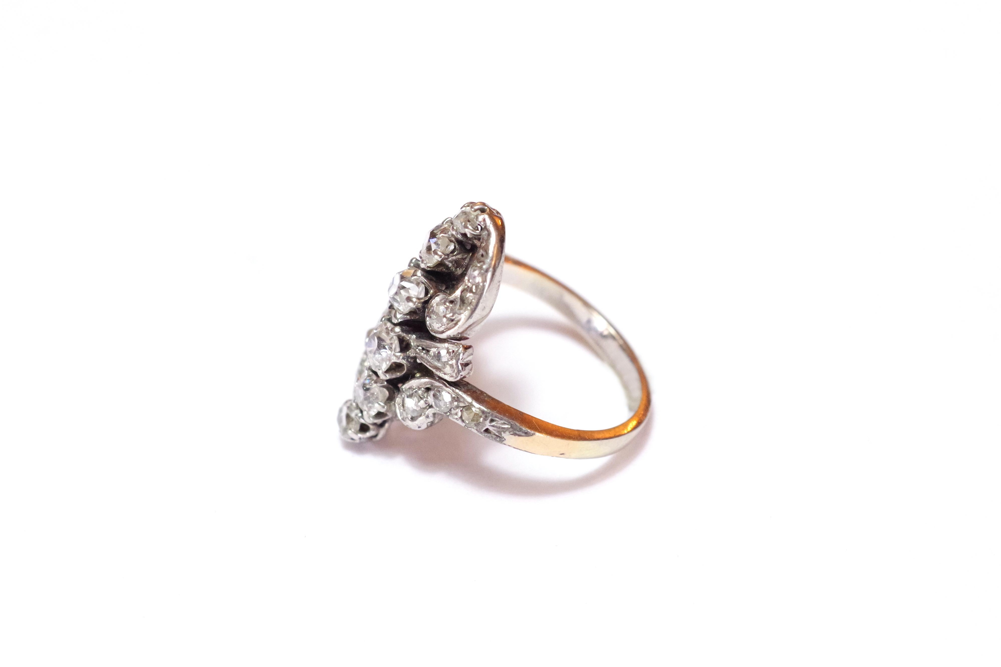Belle Époque Anello Belle Epoque con diamanti in oro 18 carati, 0,55 carati di diamanti, anello a grappolo in vendita