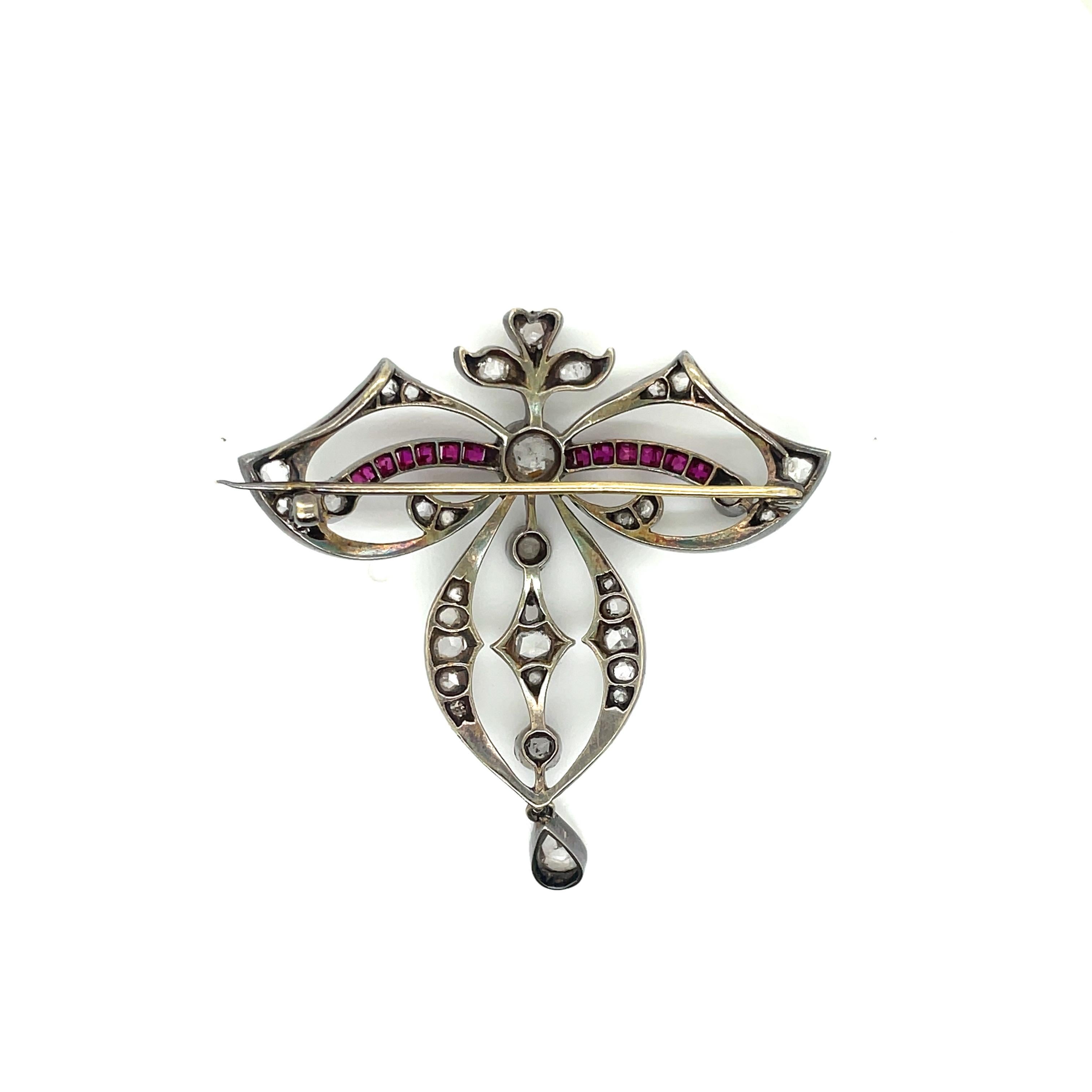 Women's Belle Epoque Diamond Ruby Gold and Silver Brooch For Sale