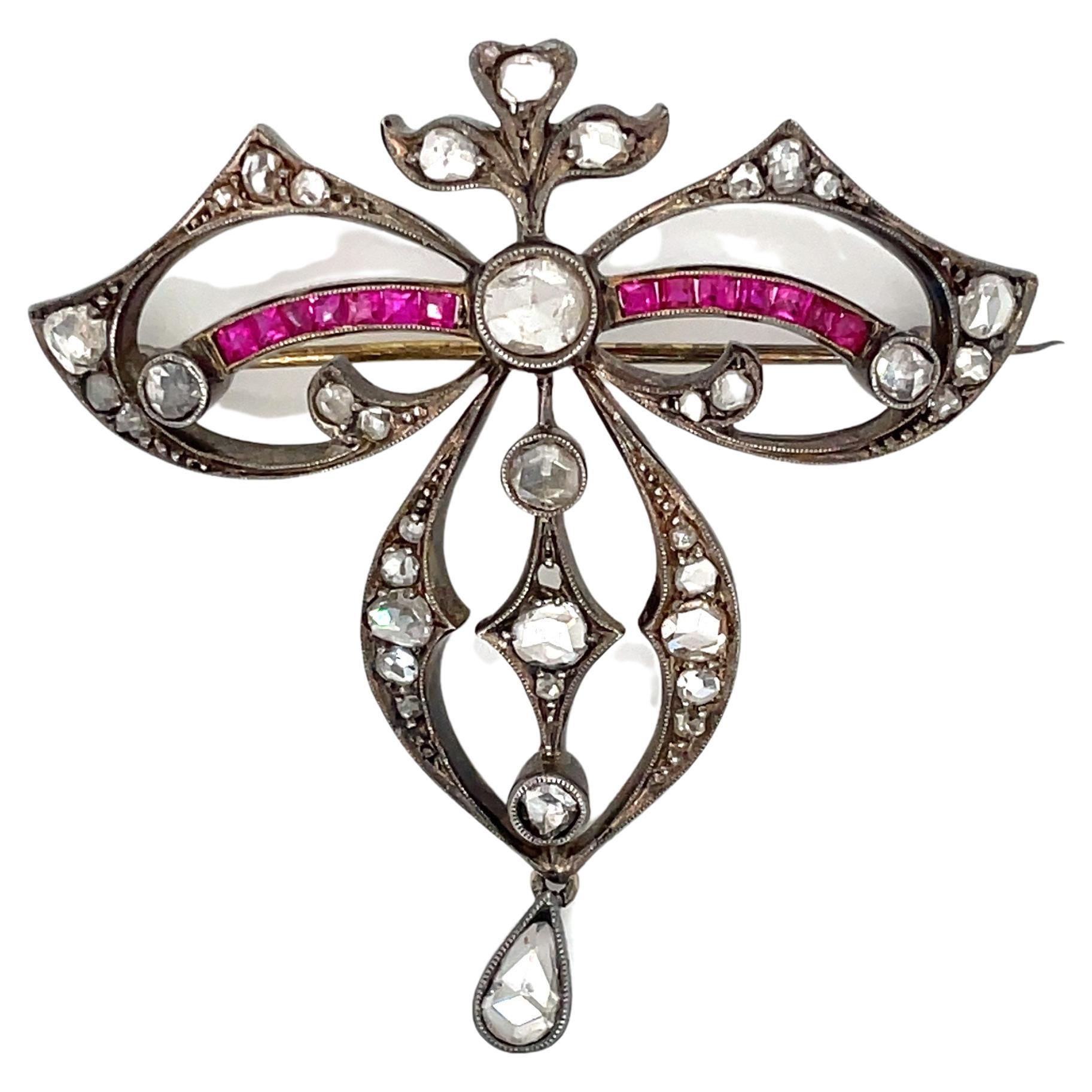 Belle Epoque Diamond Ruby Gold and Silver Brooch For Sale