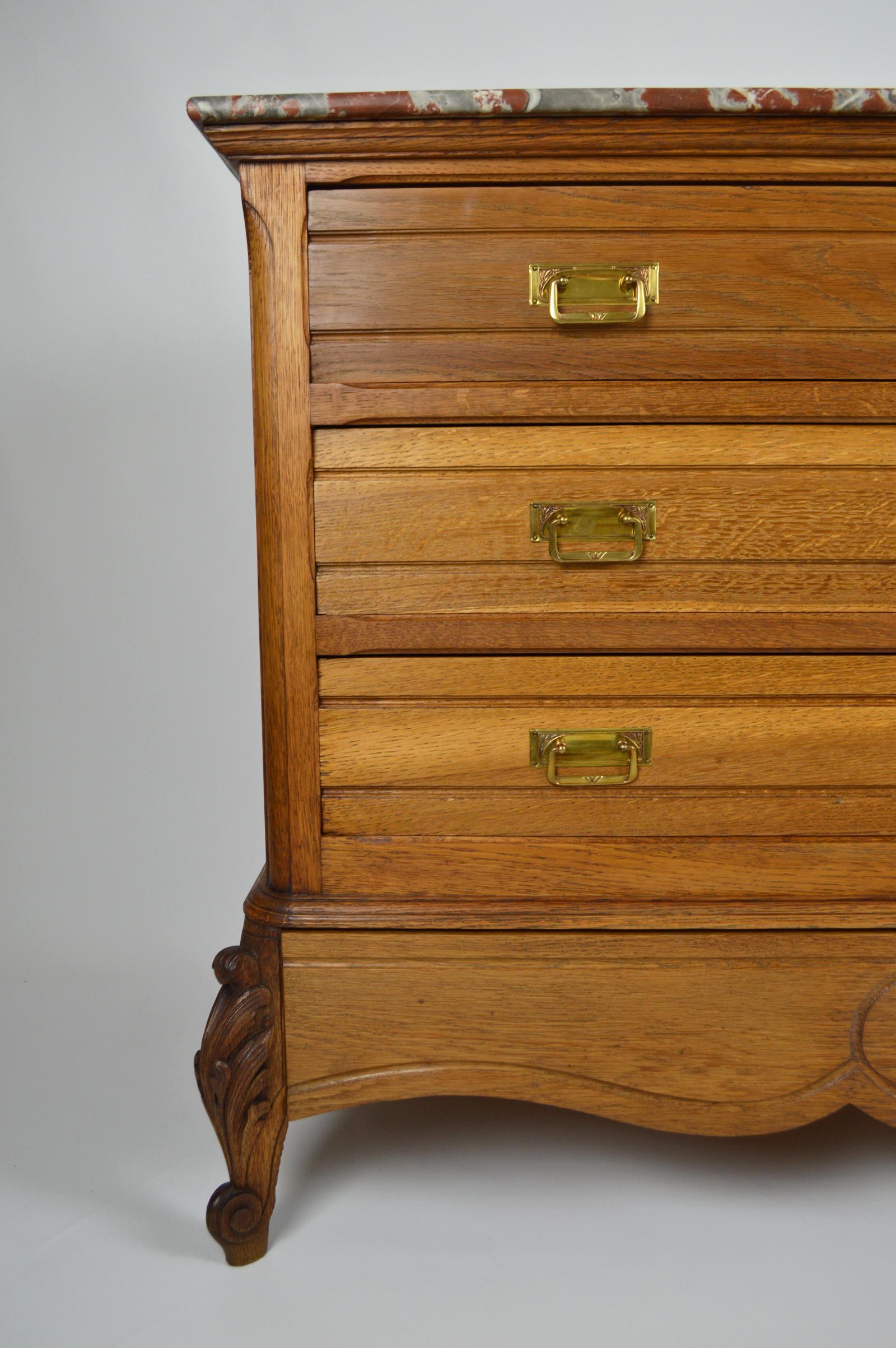 Belle Époque Eclecticism Art Nouveau / Rococo Commode or Chest of Drawers, 1910s In Excellent Condition For Sale In L'Etang, FR