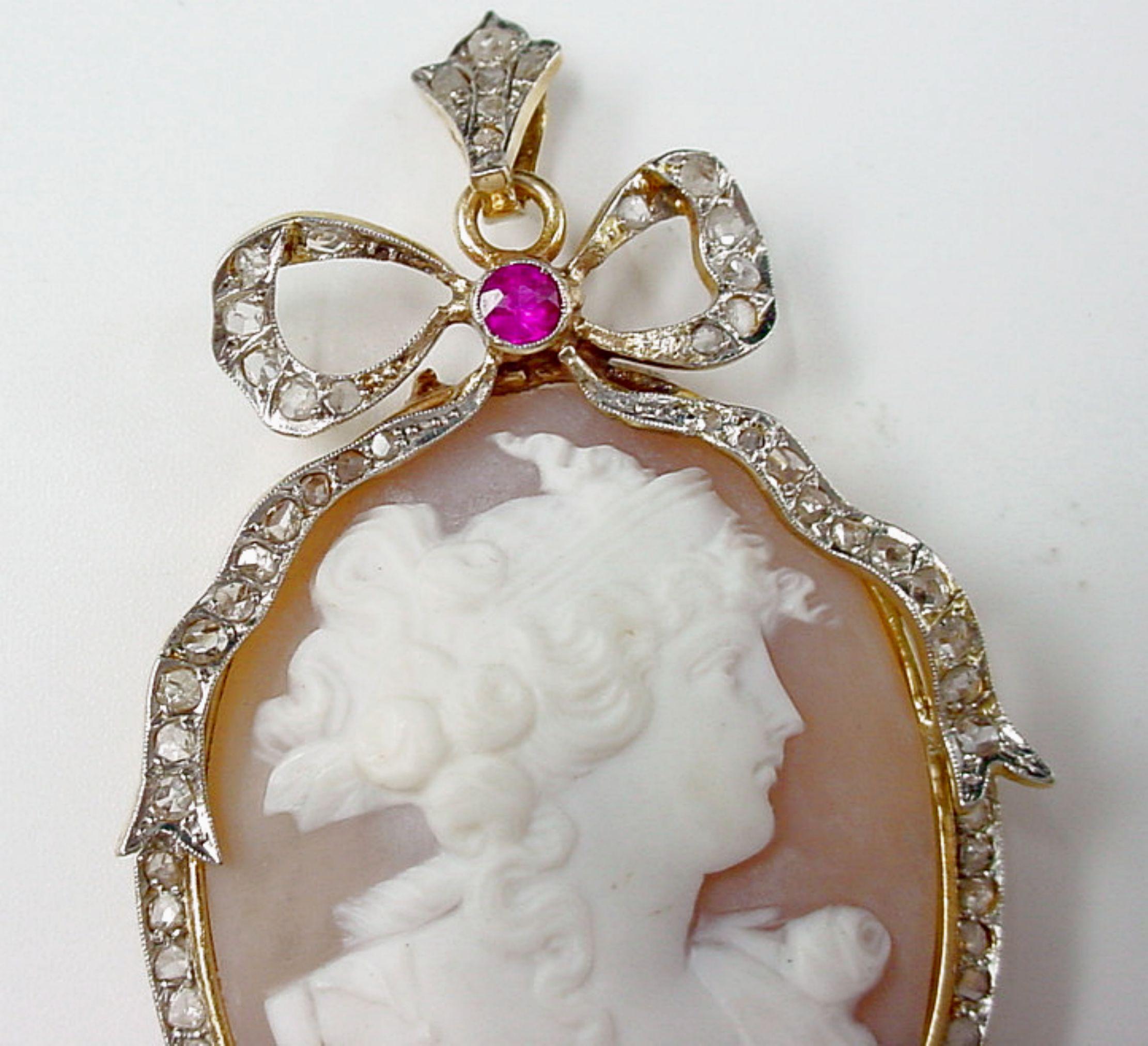 Belle Époque Edwardian Carved Cameo Platinum 18k Gold Pendant--Stunning~ In Good Condition For Sale In Santa Rosa, CA