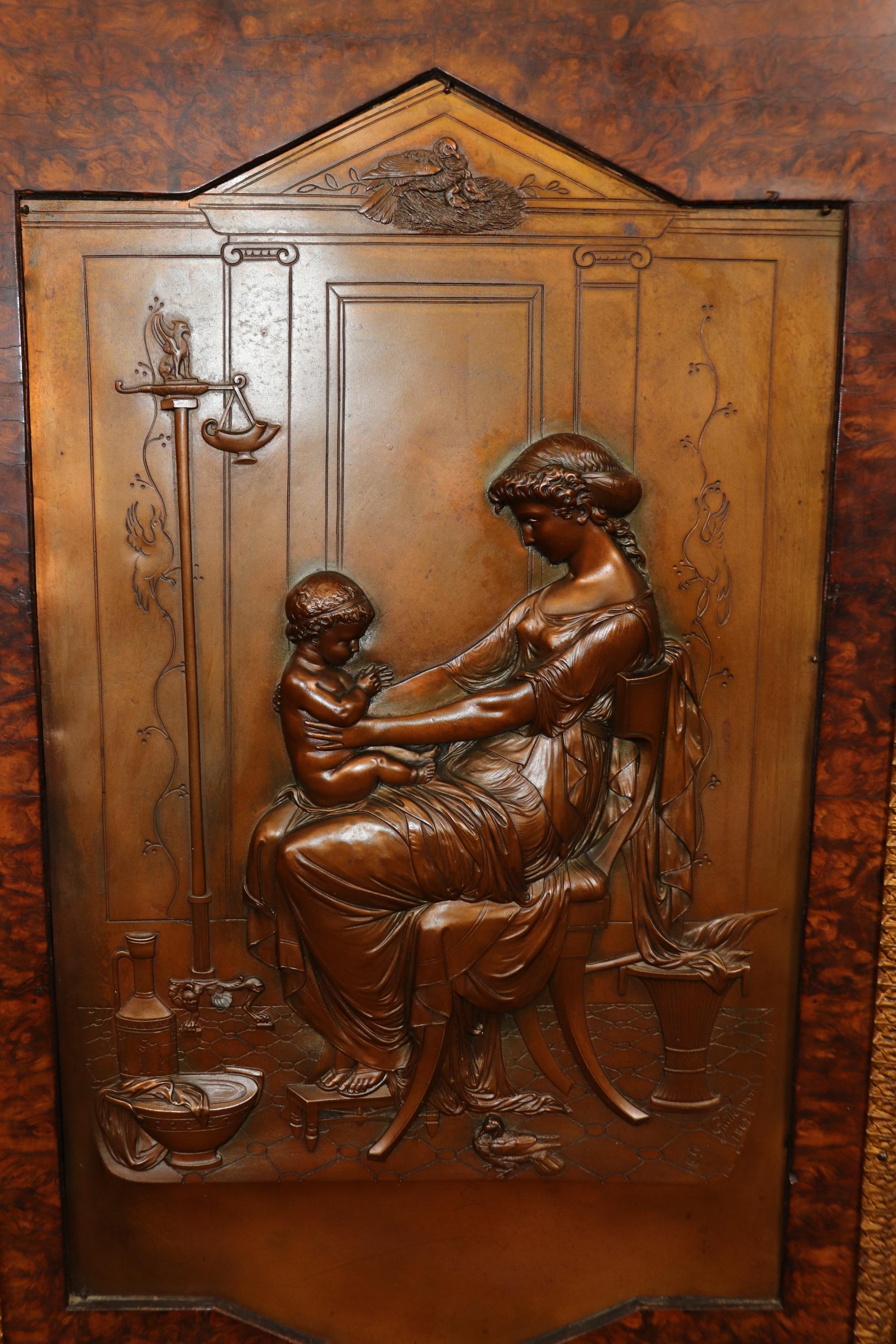 Cabinet en bronze doré de la Belle Époque, époque 1870, avec plaques d'Émile Guillemin 8