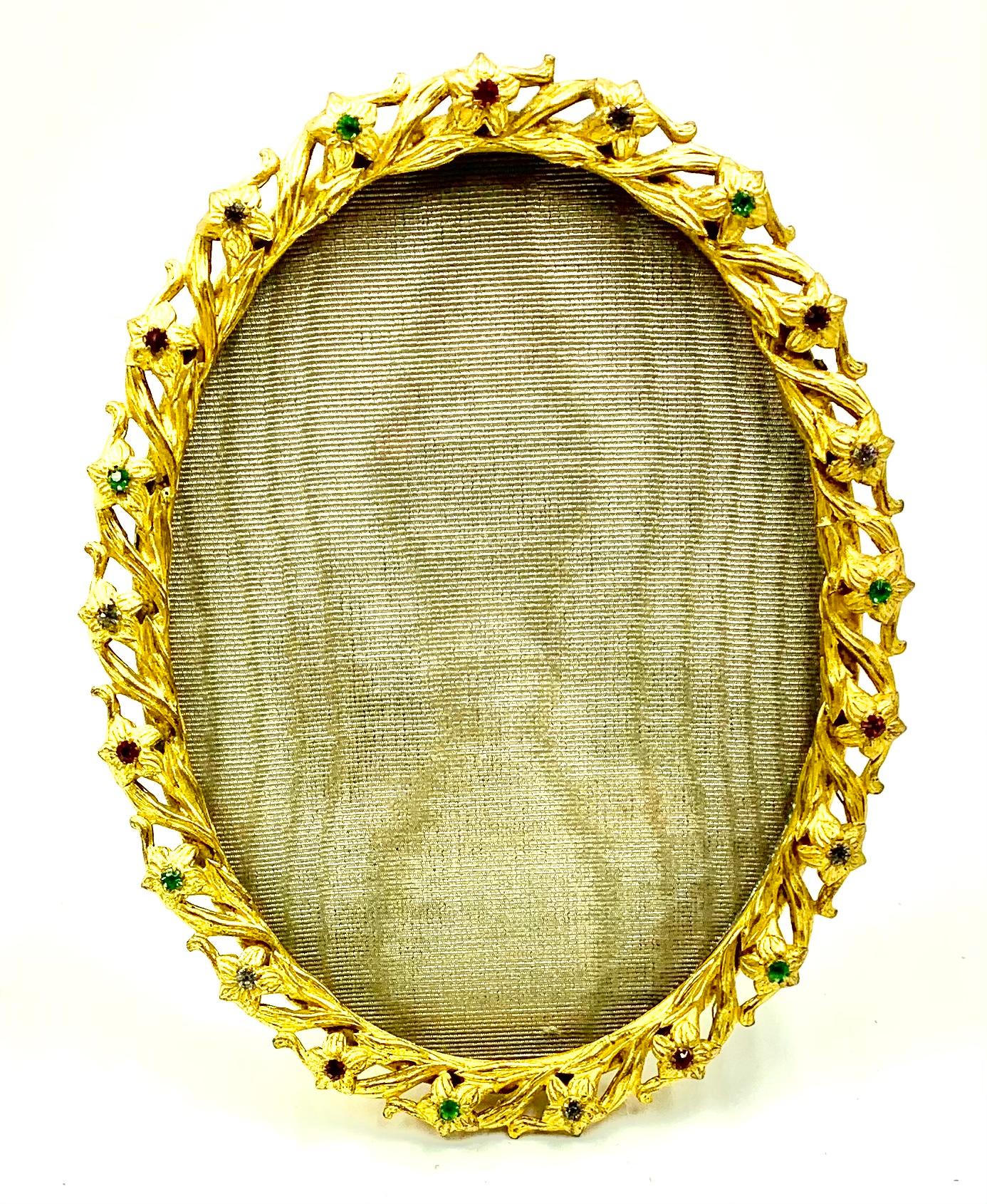 19th Century Belle Epoque French Jeweled Gilt Brass Oval Photograph Frame, 1890-1910 For Sale