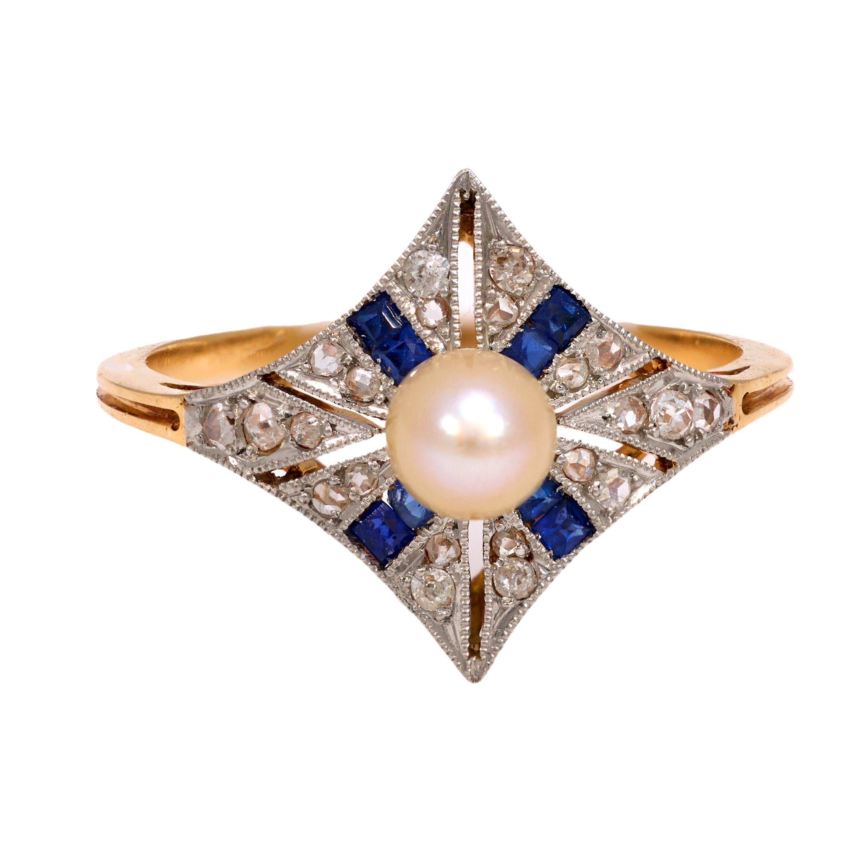 Square Cut Belle Époque French pearl sapphire diamond 18k yellow gold ring For Sale