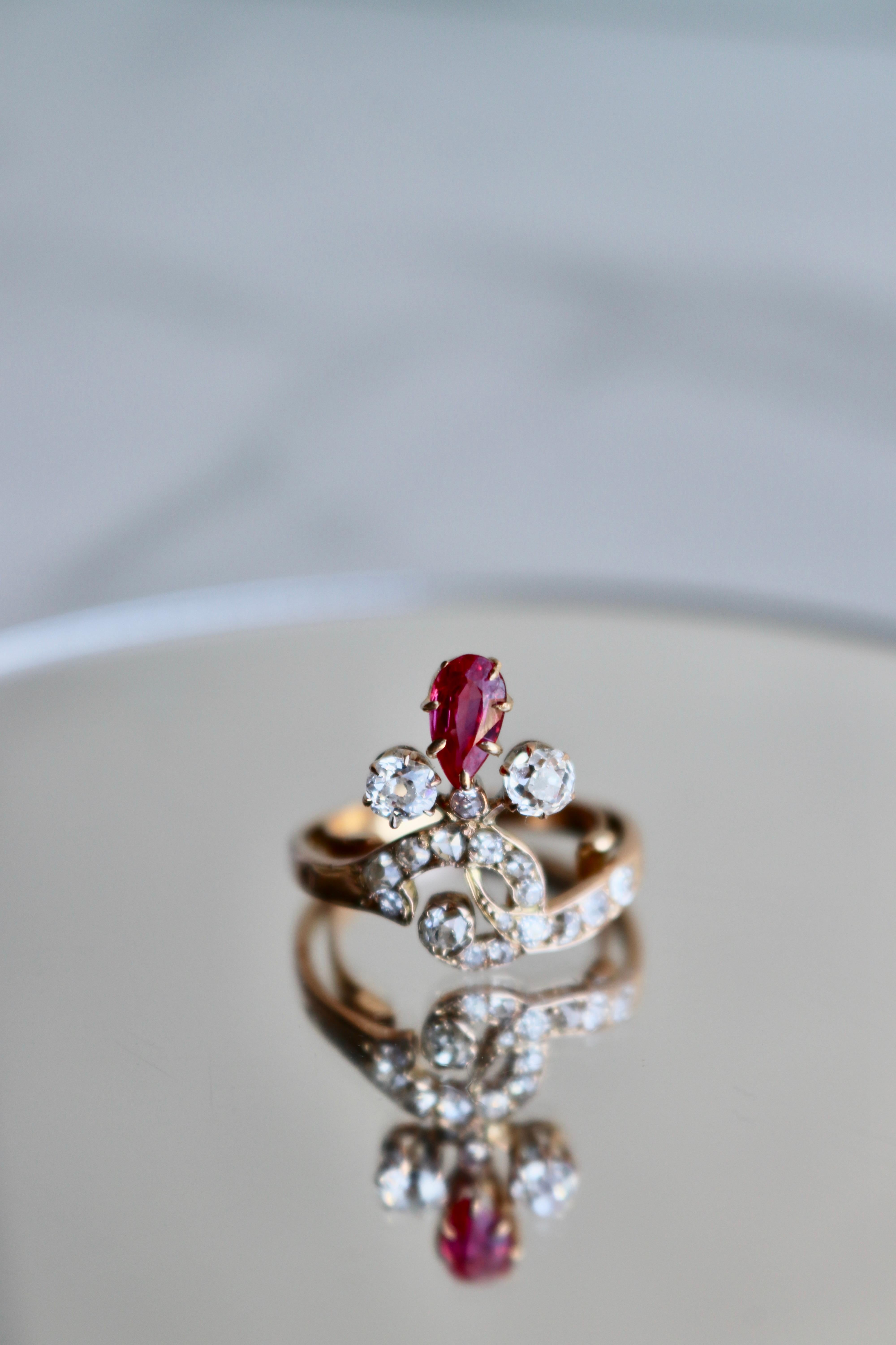 Belle Époque French Ruby and Diamond 14k Rose Gold Tiara Ring 1