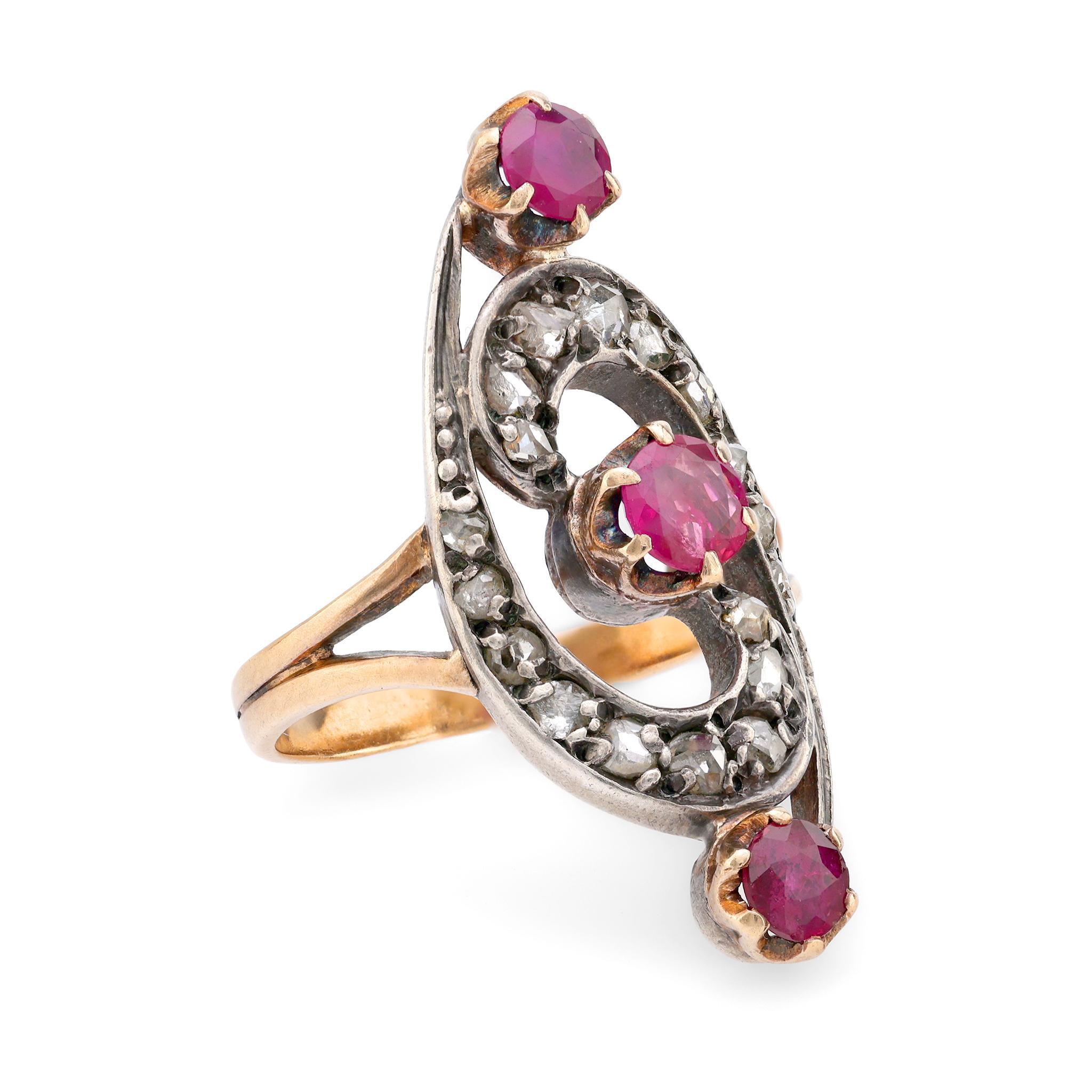 Brilliant Cut Belle Époque French ruby diamond 18k yellow silver ring For Sale