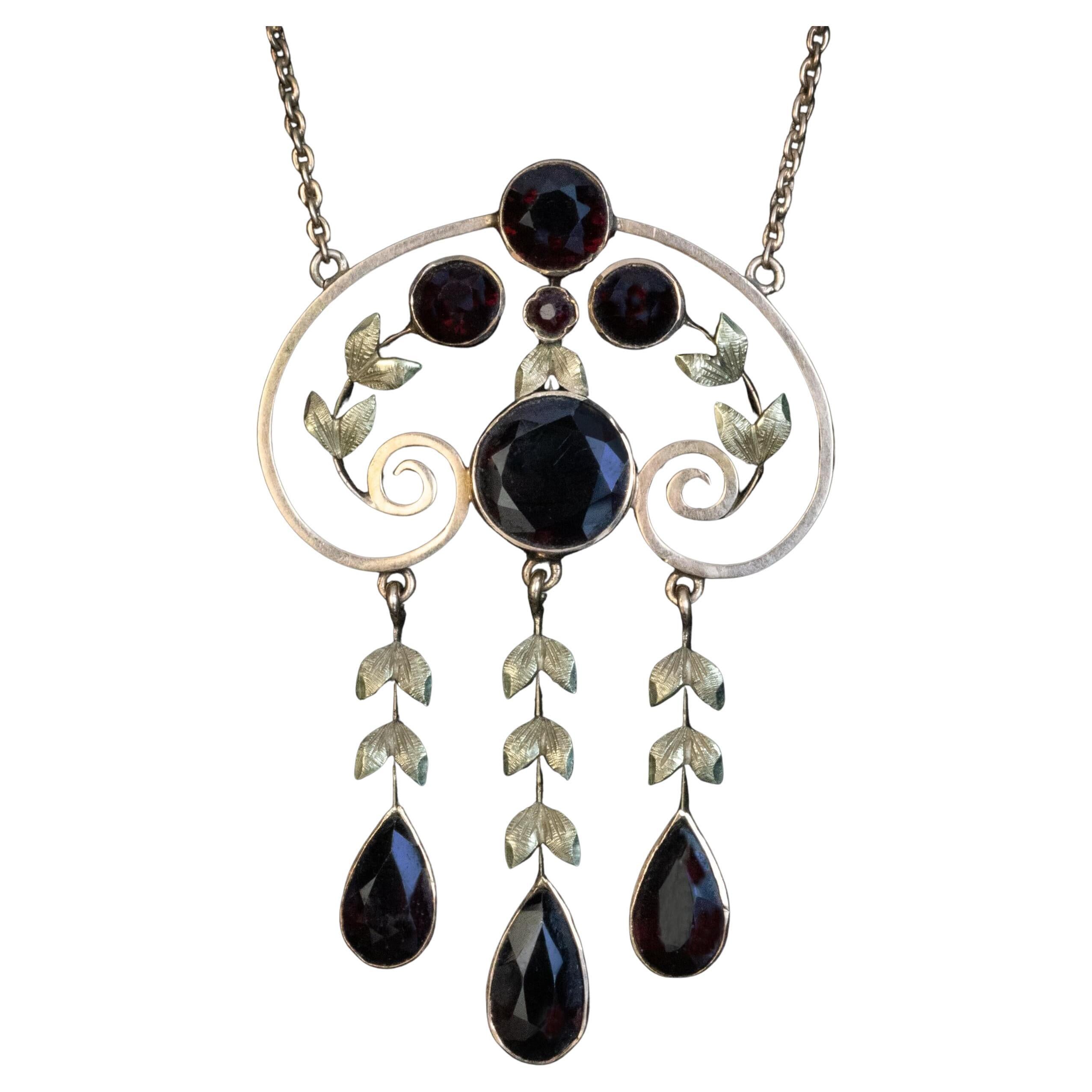 Collar Belle Epoque Granate Dos Tonos Oro Antiguo en venta