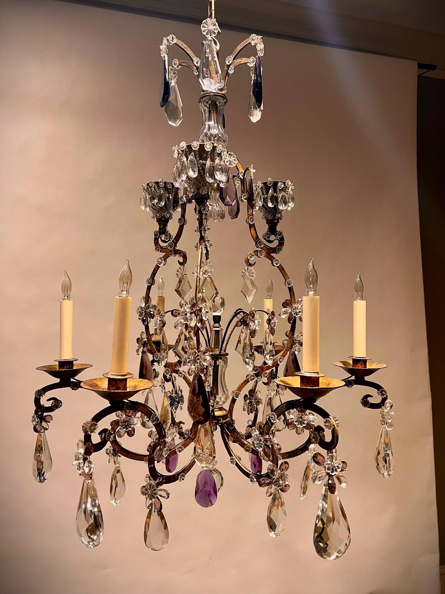 Belle Époque Belle Epoque Louis XV Style 9-Light Gilt Iron & Crystal Chandelier, France For Sale