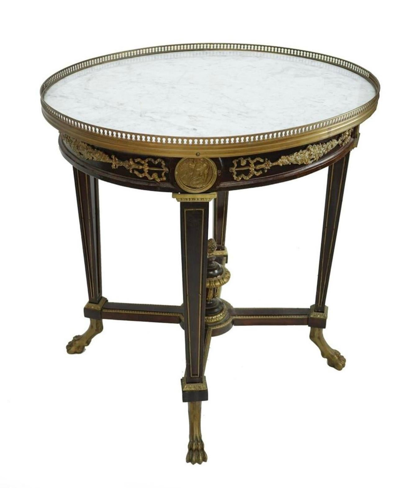 Belle Époque Belle Epoque Louis XVI Style Bronze Mounted Oval Side Table For Sale
