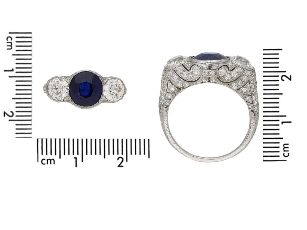 Edwardian Natural Unenhanced Sapphire Diamond Ring, circa 1905 In Good Condition For Sale In London, GB