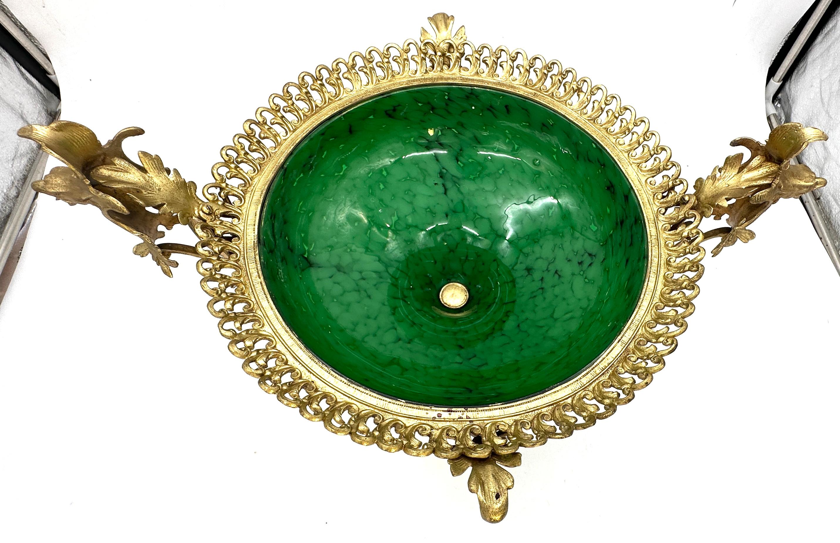 Centrotavola in vetro artistico in stile Loetz Glass della Belle Époque con montatura in ormù, 1890 circa in vendita 8
