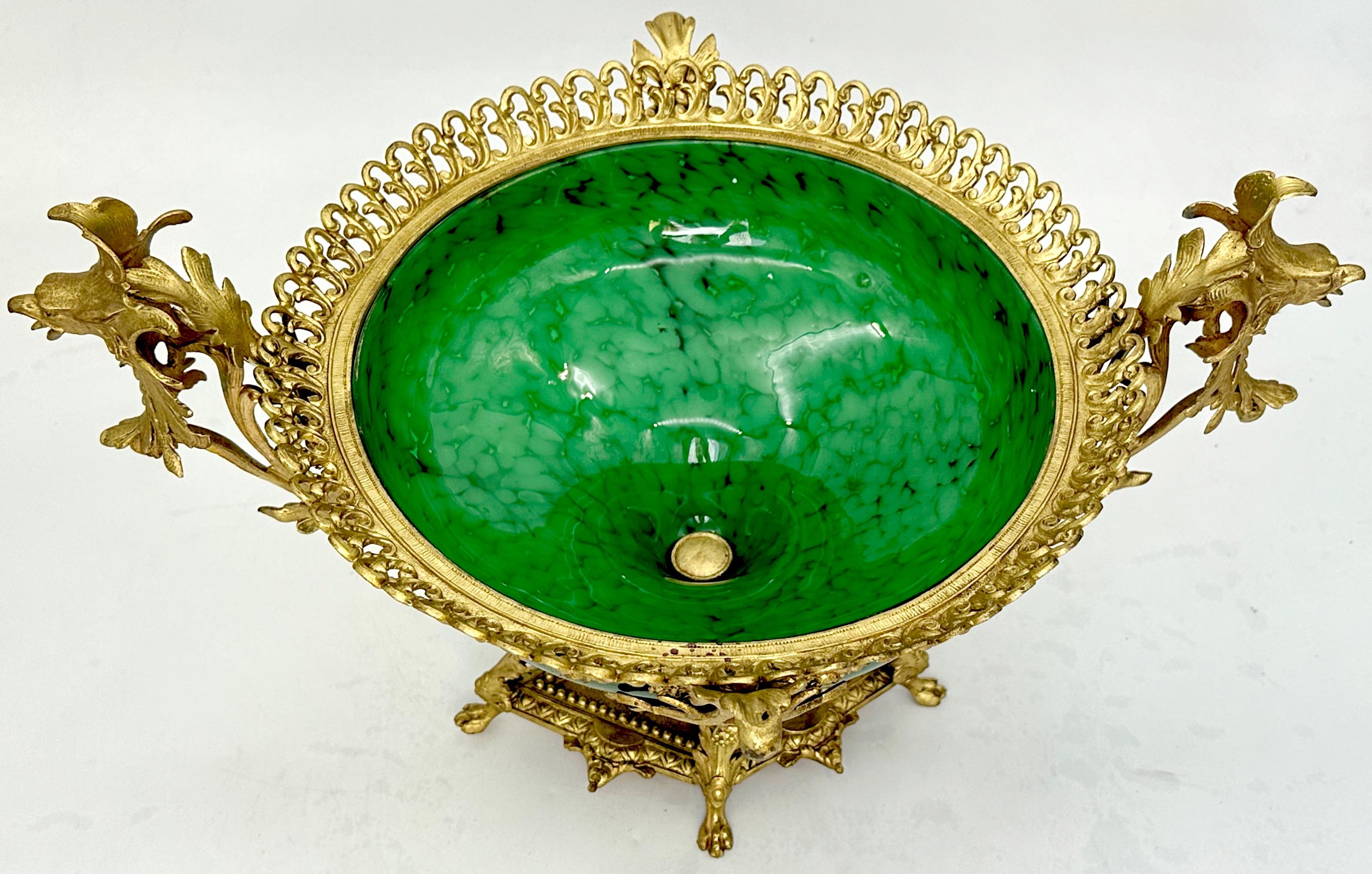 Centrotavola in vetro artistico in stile Loetz Glass della Belle Époque con montatura in ormù, 1890 circa in vendita 9