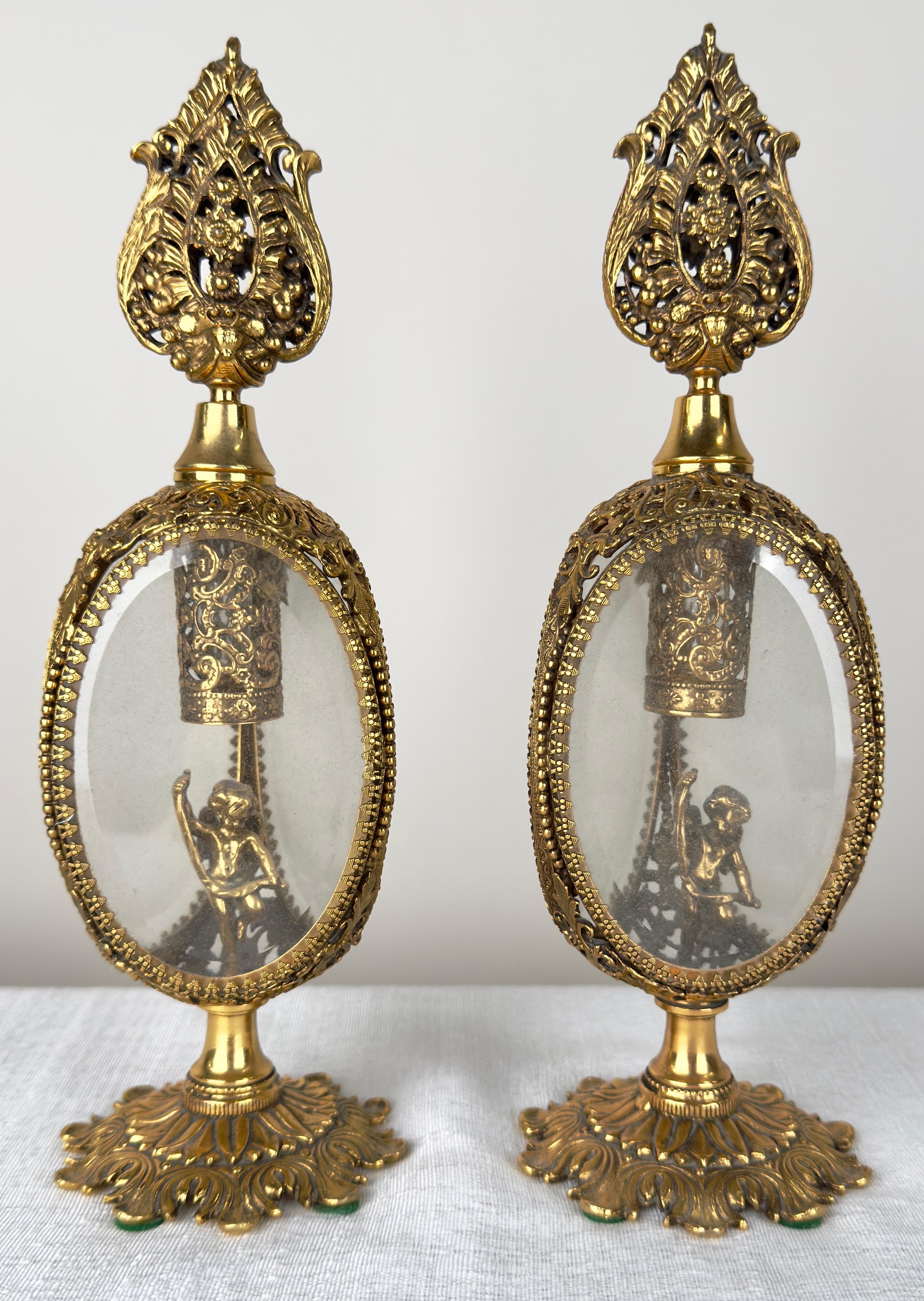 Bouteilles de parfum et boîte à bijoux en filigrane ornée de bronze doré Belle Époque, ensemble de 3 pièces en vente 3