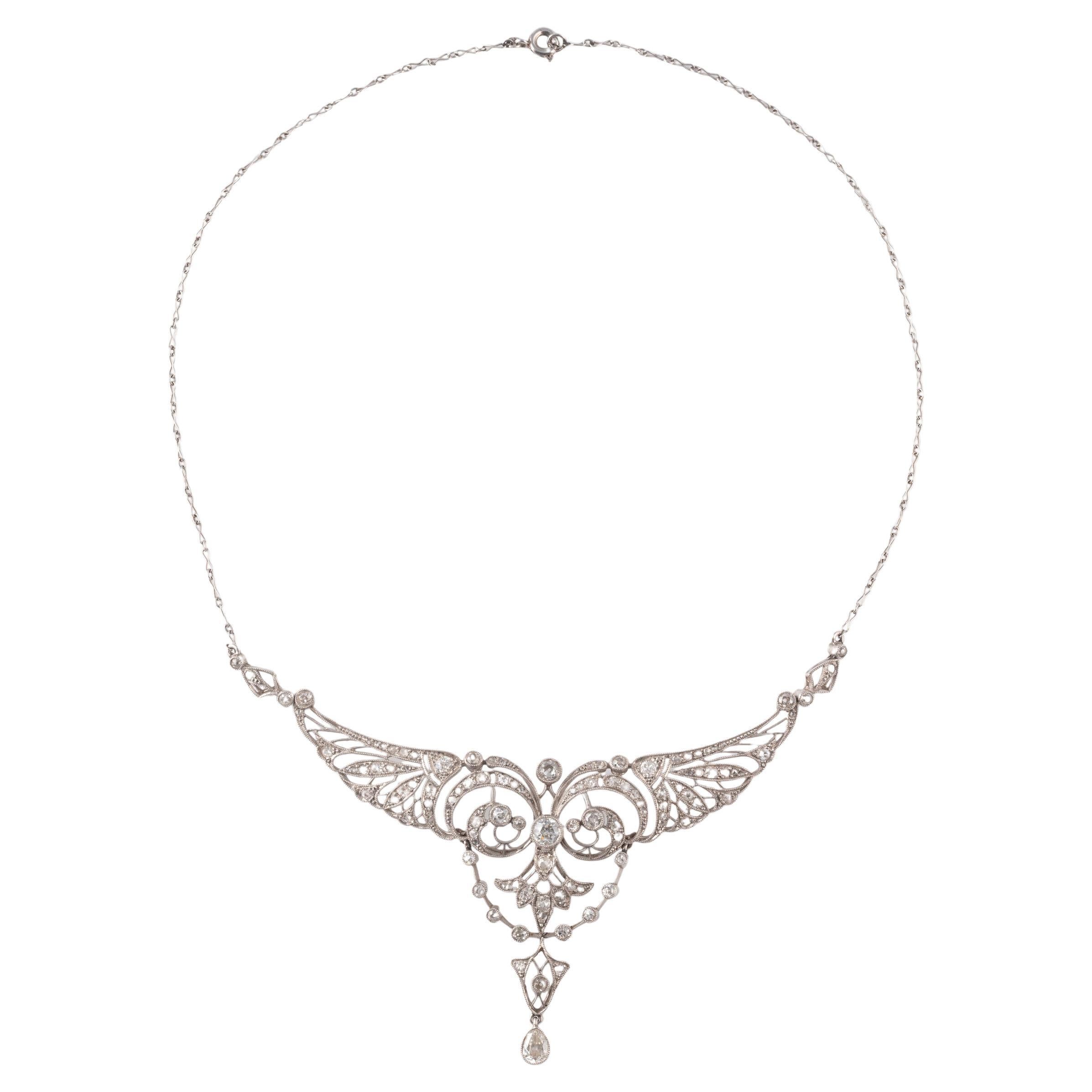 Women's or Men's Belle Epoqué Platinum And Diamond Necklace circa 1910 For Sale