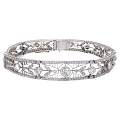 Antique Belle Époque Platinum open-work link bracelet set with 4.15 cts of diamonds 