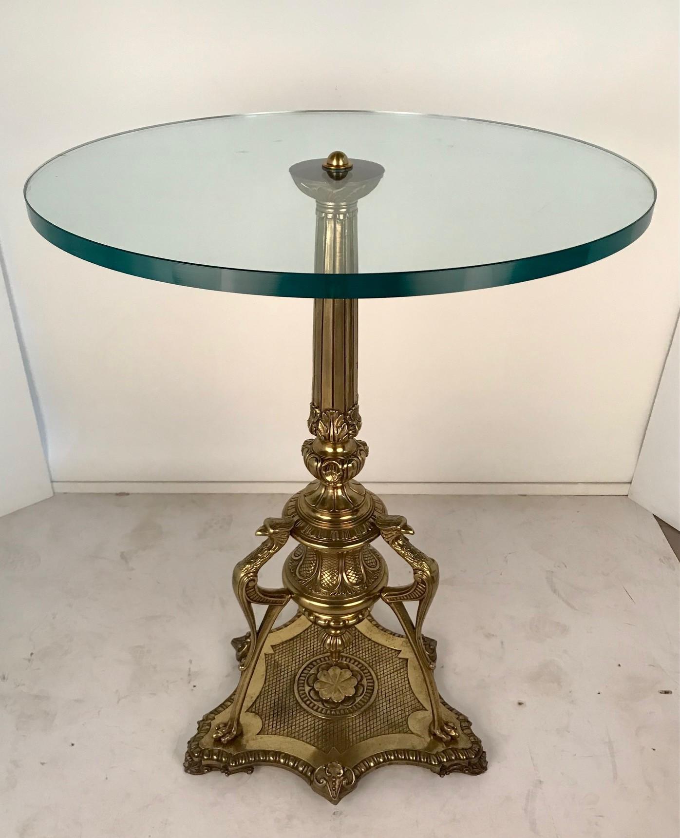 Belle Epoque Renaissance Style Brass Occasional Table In Good Condition For Sale In Montreal, QC