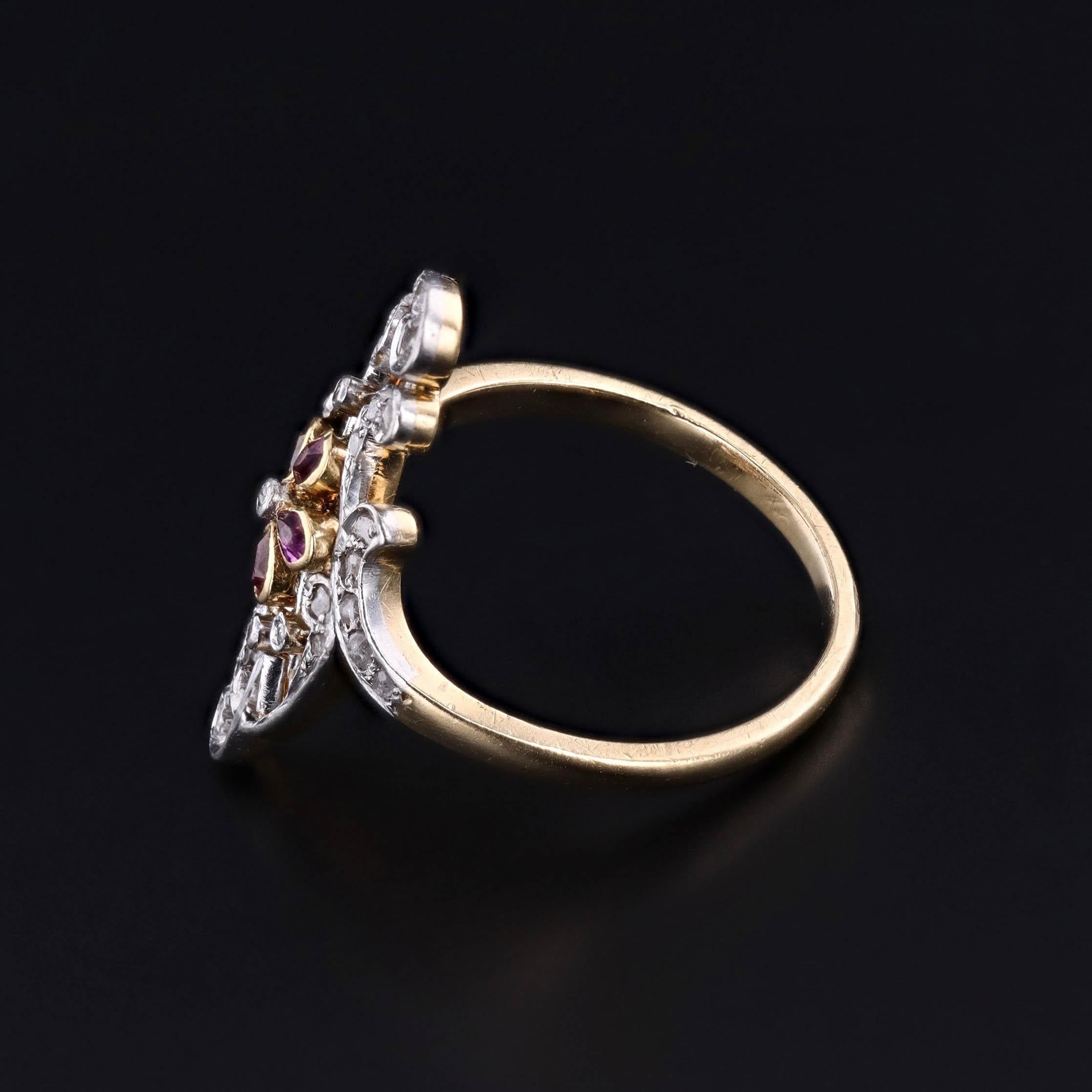 Belle Époque Bague Belle Epoque en or 18k avec rubis et diamants en vente