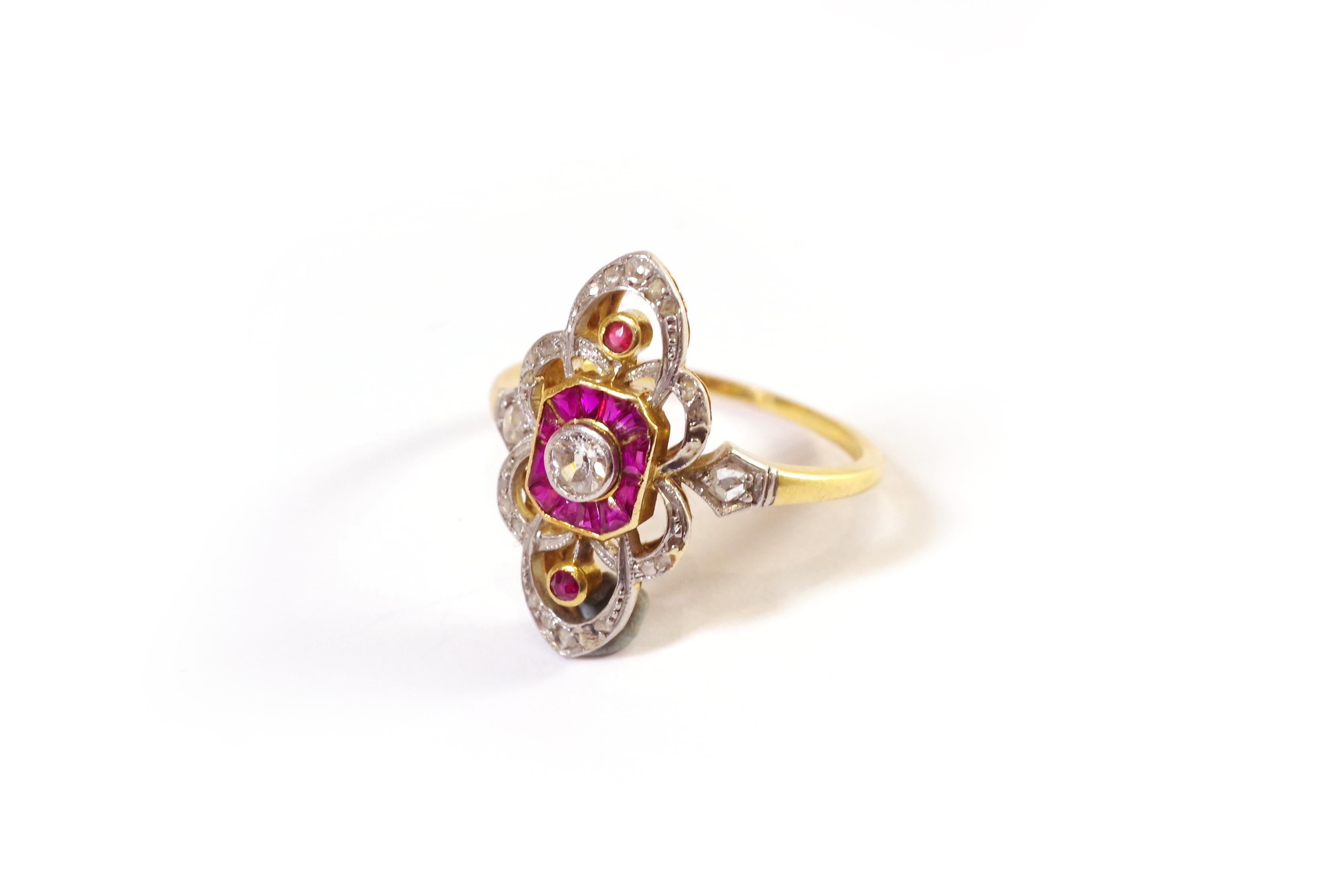 Belle Epoque Ruby Diamond Ring in Yellow Gold and Platinum, Wedding Ring For Sale 2