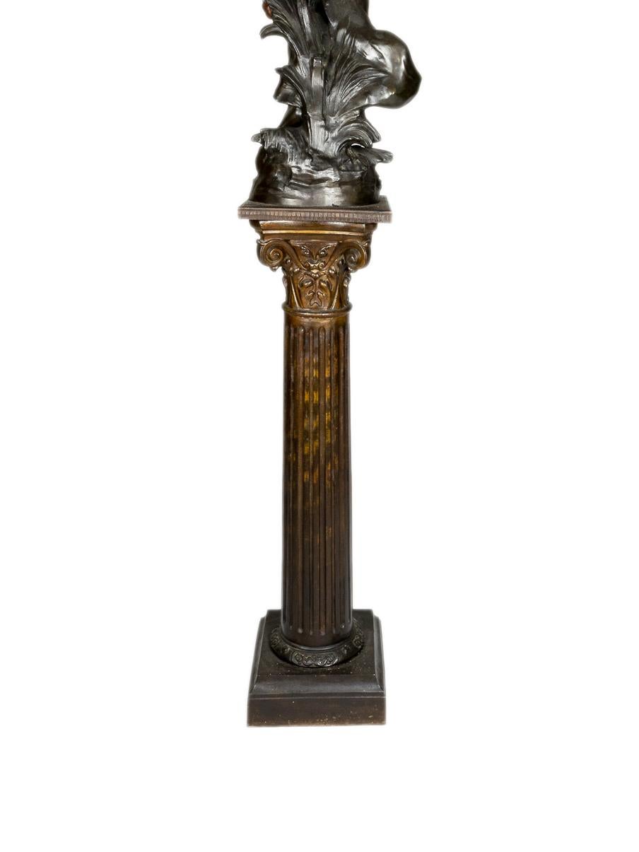 Belle-Époque-Skulptur, Frau mit Rosen von Aug. Moreau, 19. Jahrhundert im Angebot 4