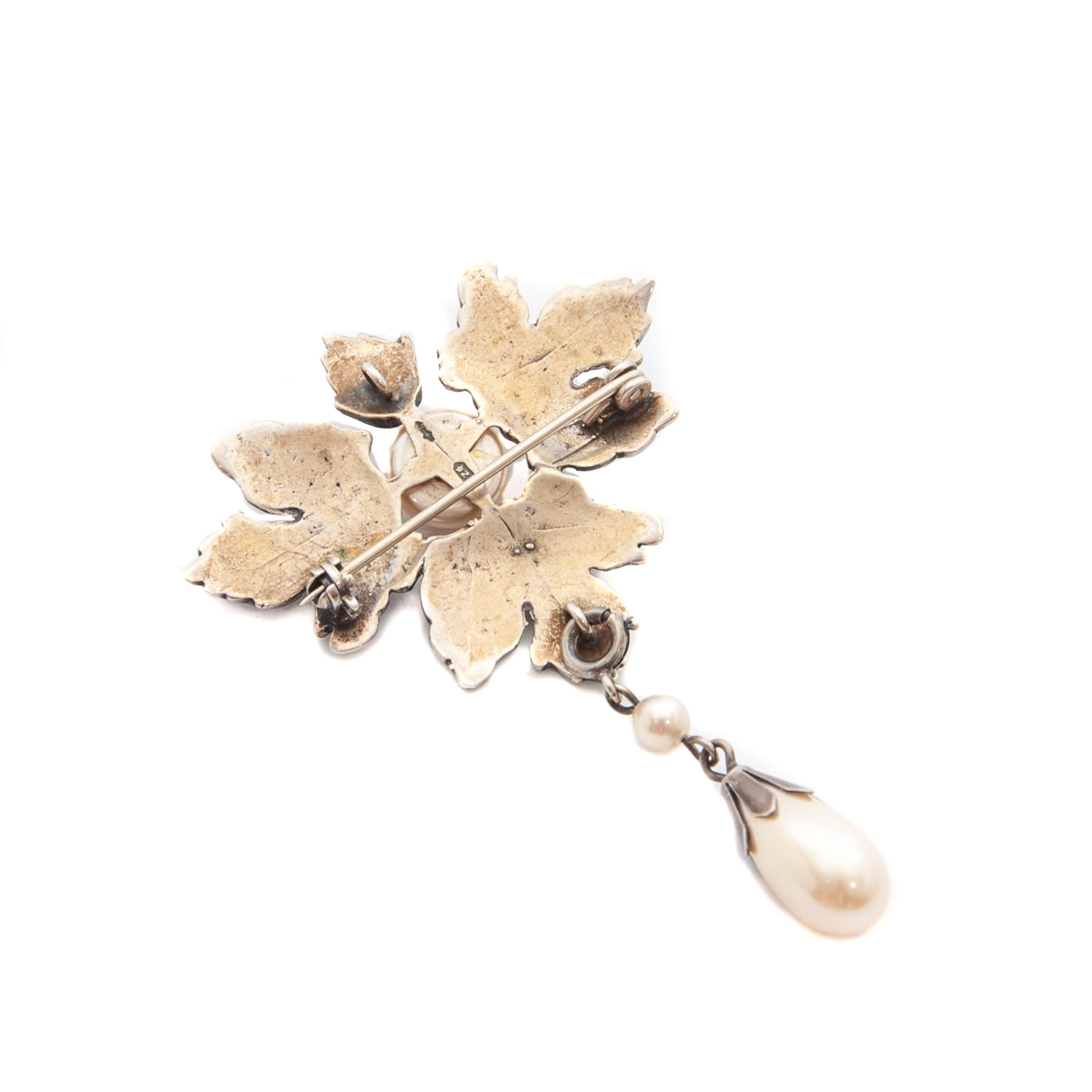 Silver Maple Leaf Pearl Pendant Brooch 4