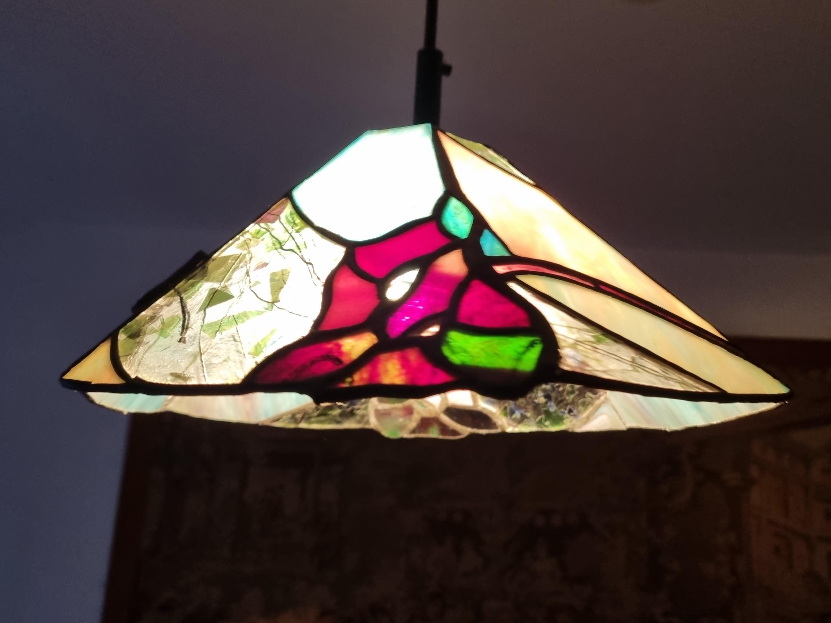 Belle Epoque Style Hanging Lamp Made of Handmade Tiffany Glass In Excellent Condition For Sale In Berlin, DE