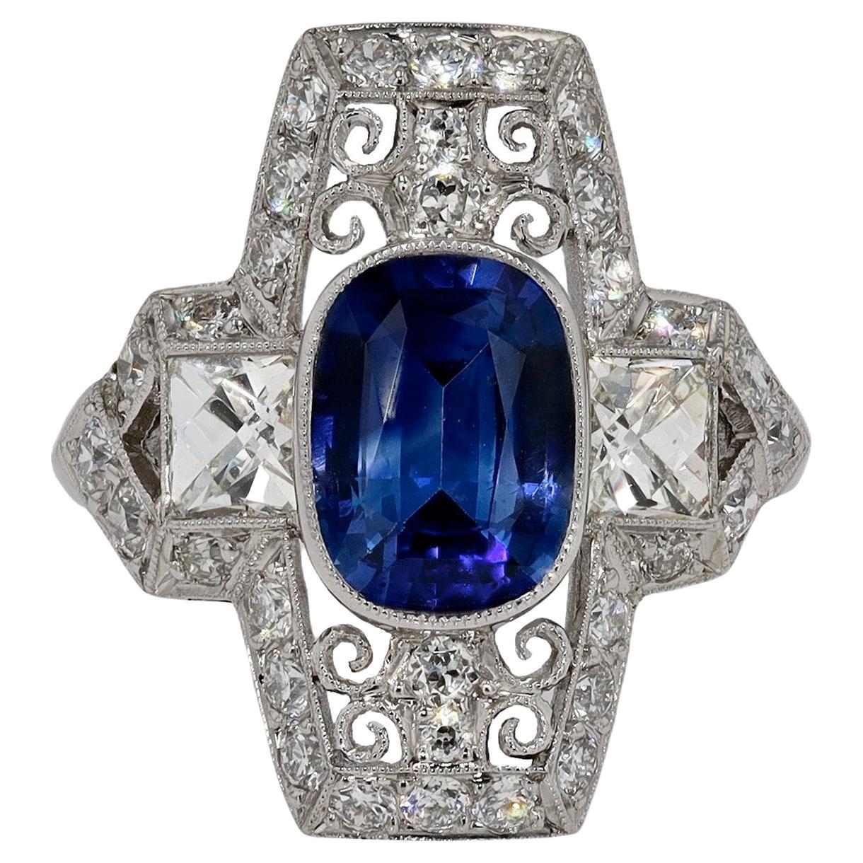 Langer filigraner Ring im Stil der Belle Epoque mit Saphiren und Diamanten