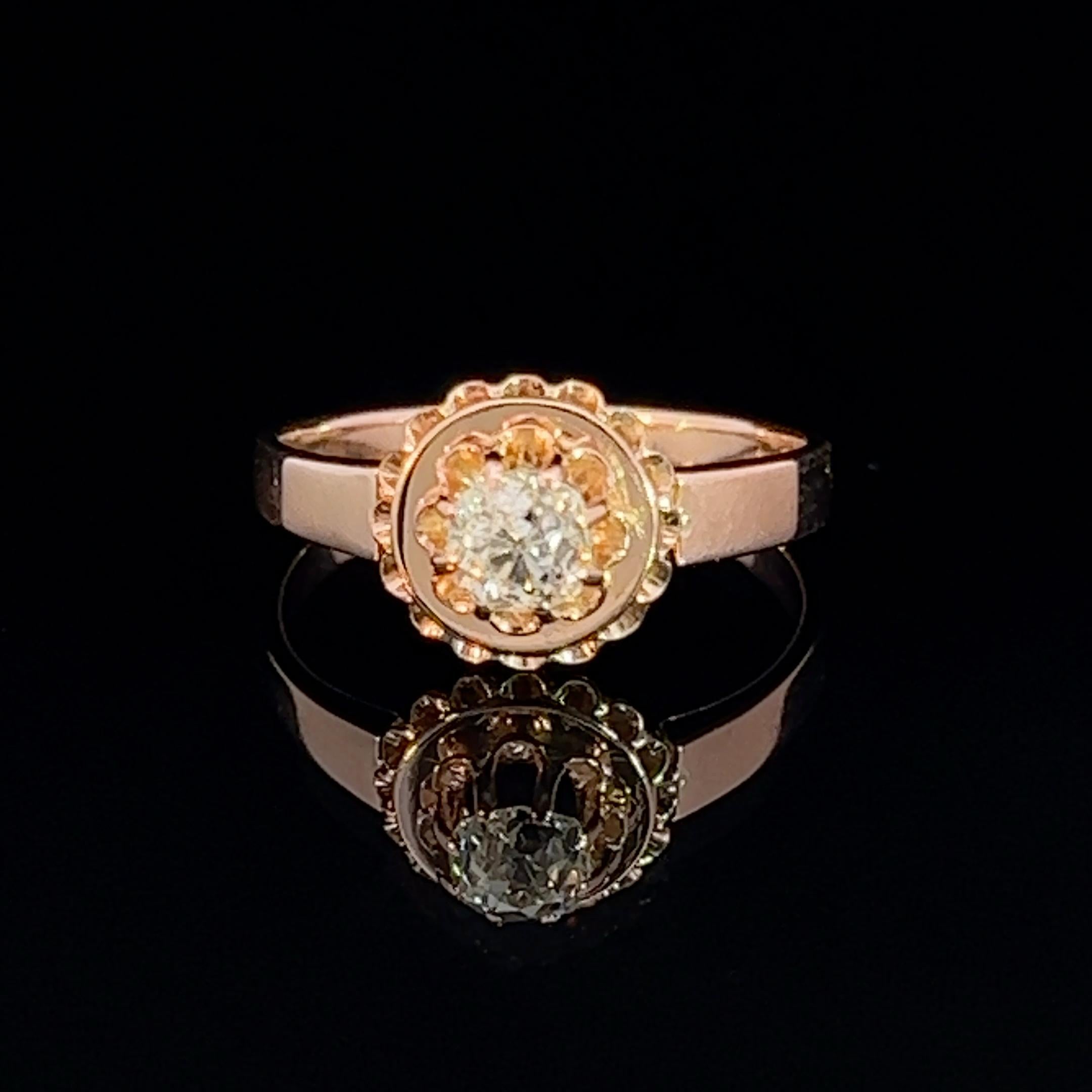 Belle Époque Belle Epoque Style  Solitaire Diamond Ring Circa 1910 For Sale
