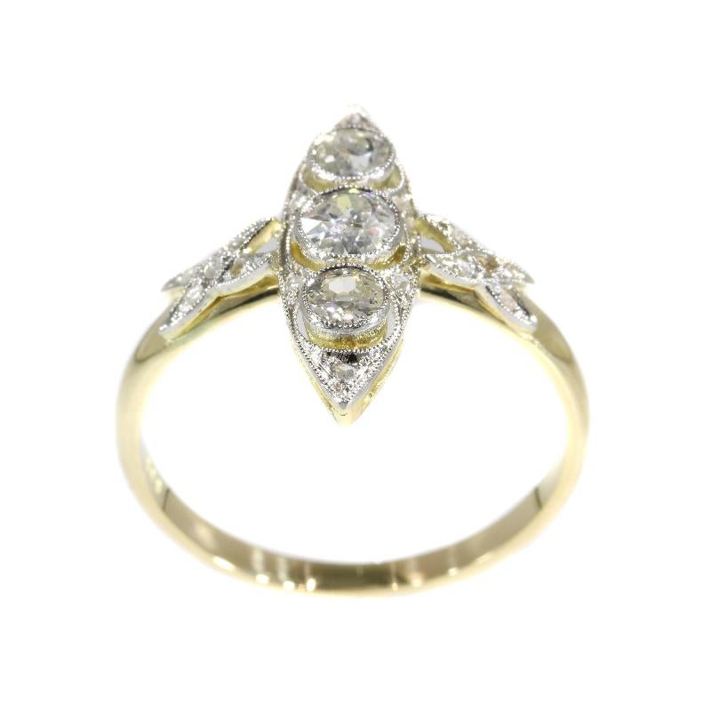 Belle Époque Belle Epoque Three Diamond 14 Karat Yellow Gold Marquise Engagement Ring, 1920s For Sale