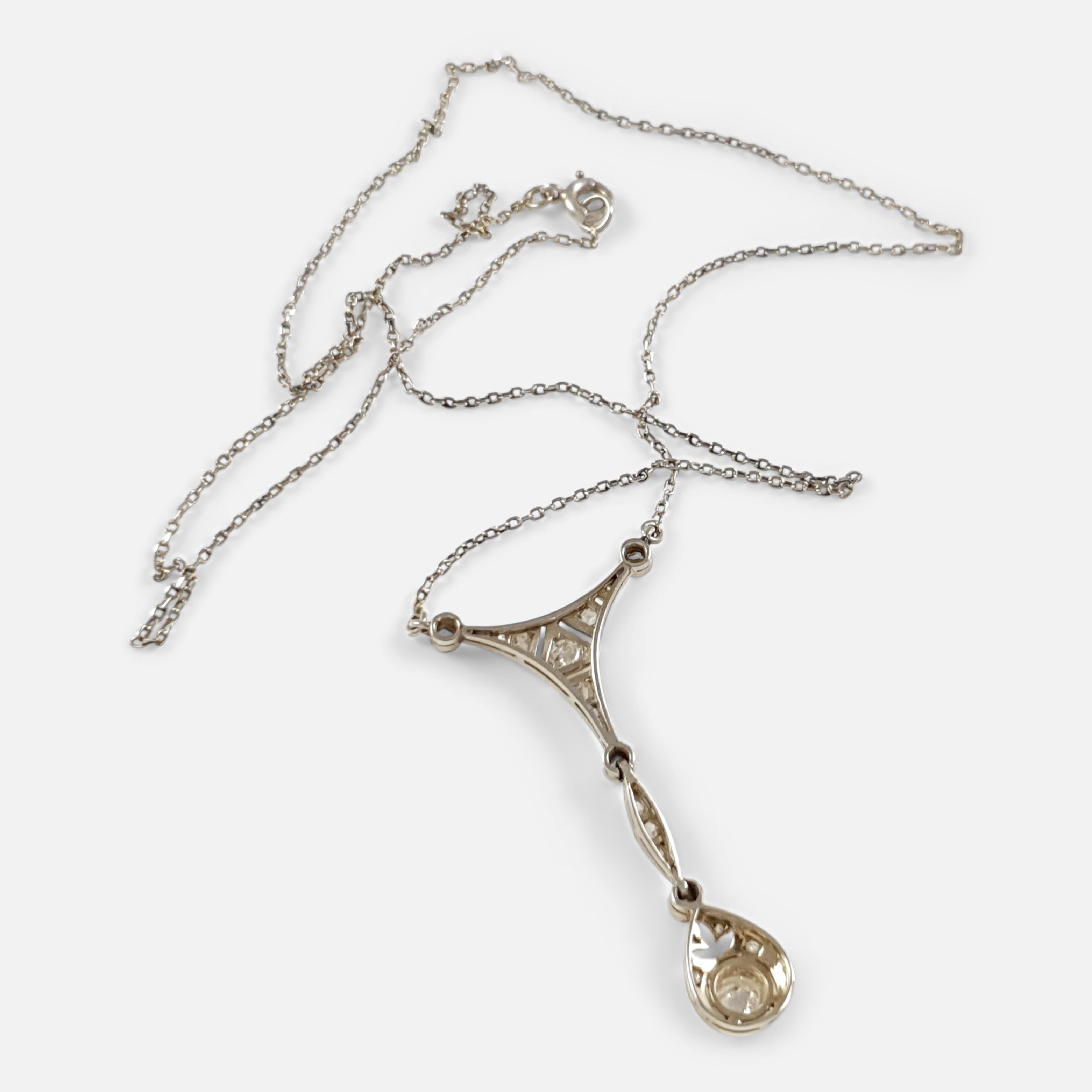 Belle Époque White Gold and Diamond Pendant Necklace, circa 1905 3