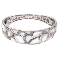 Belle Etoile "Sirena" Mother of Pearl Hinged Bangle in Sterling Silver