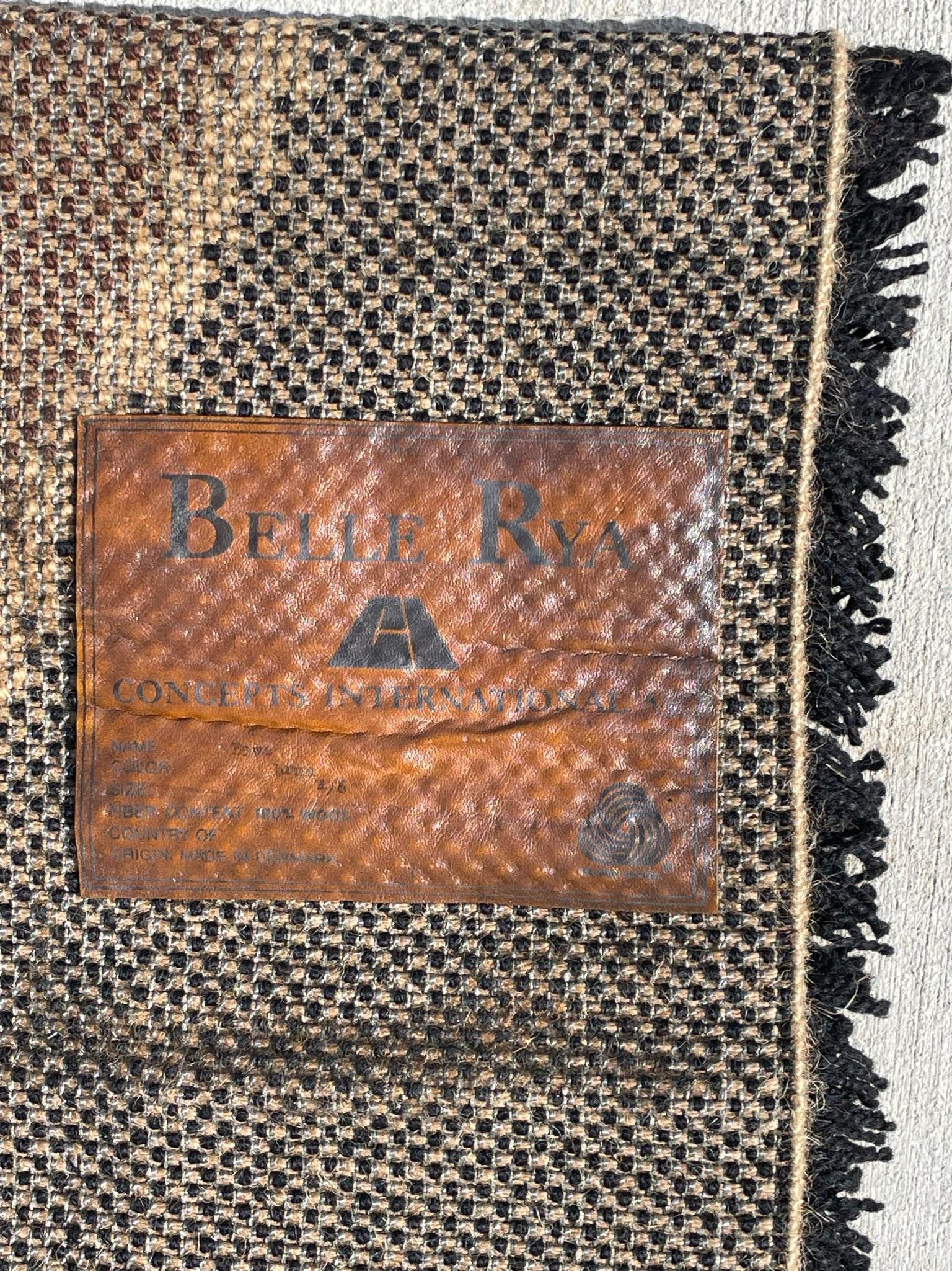BELLE RYA Tappeto Scandinavo INUTILIZZATO del Mid Century Modern Danish Rug Nero Marrone Lana in vendita 1